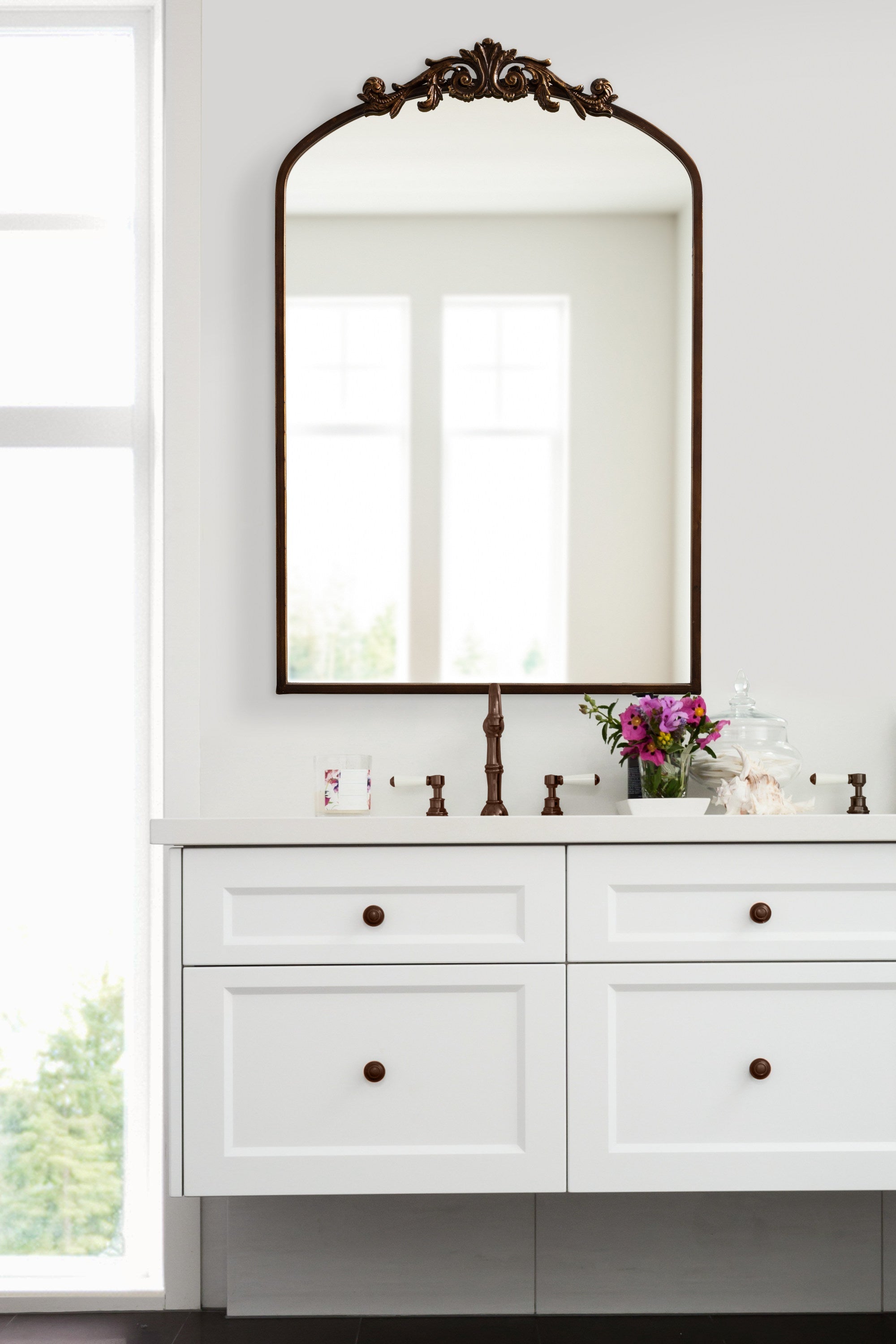 Arendahl Traditional Arch Mirror – alternate product view