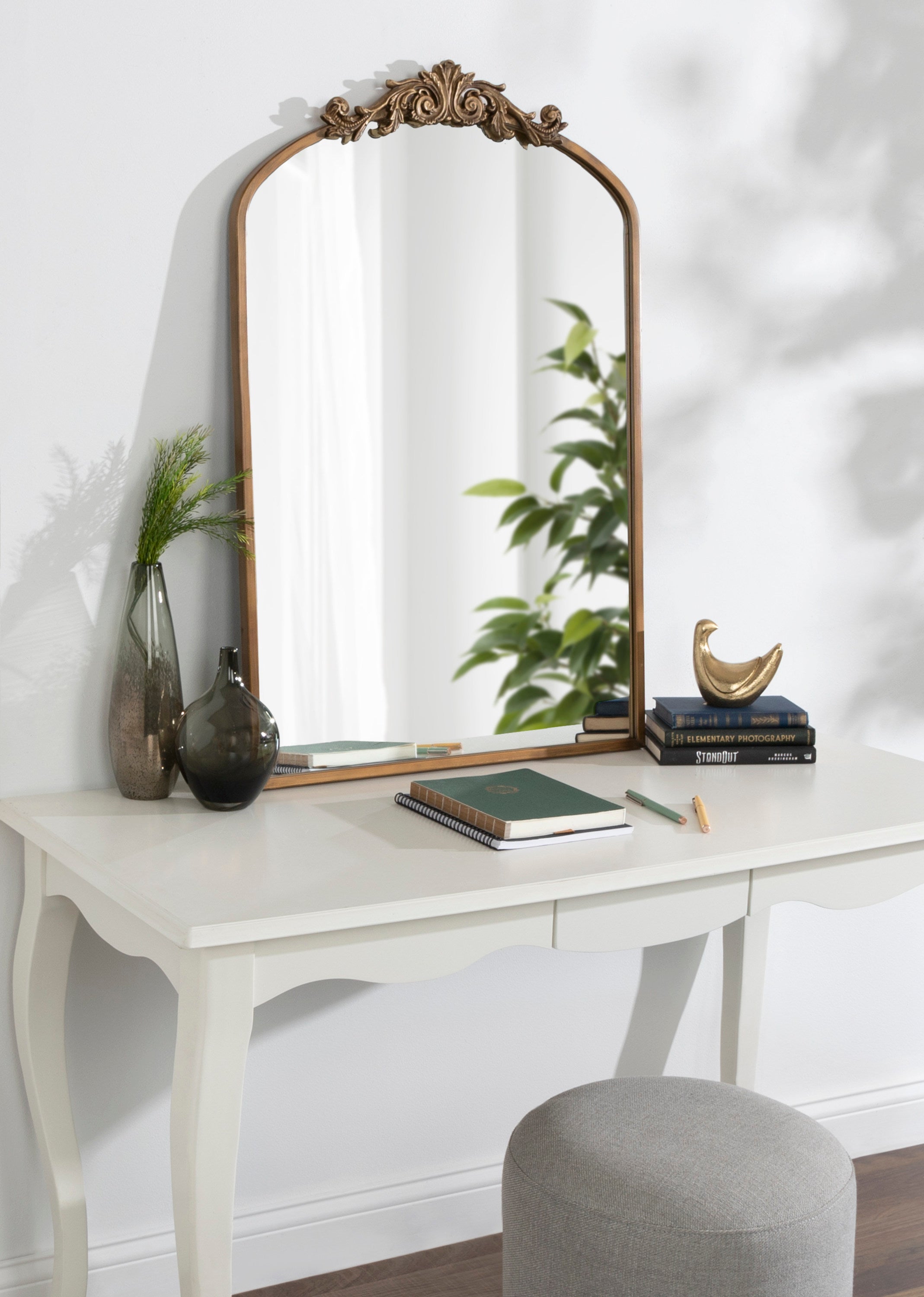 Arendahl Traditional Arch Mirror – alternate product view
