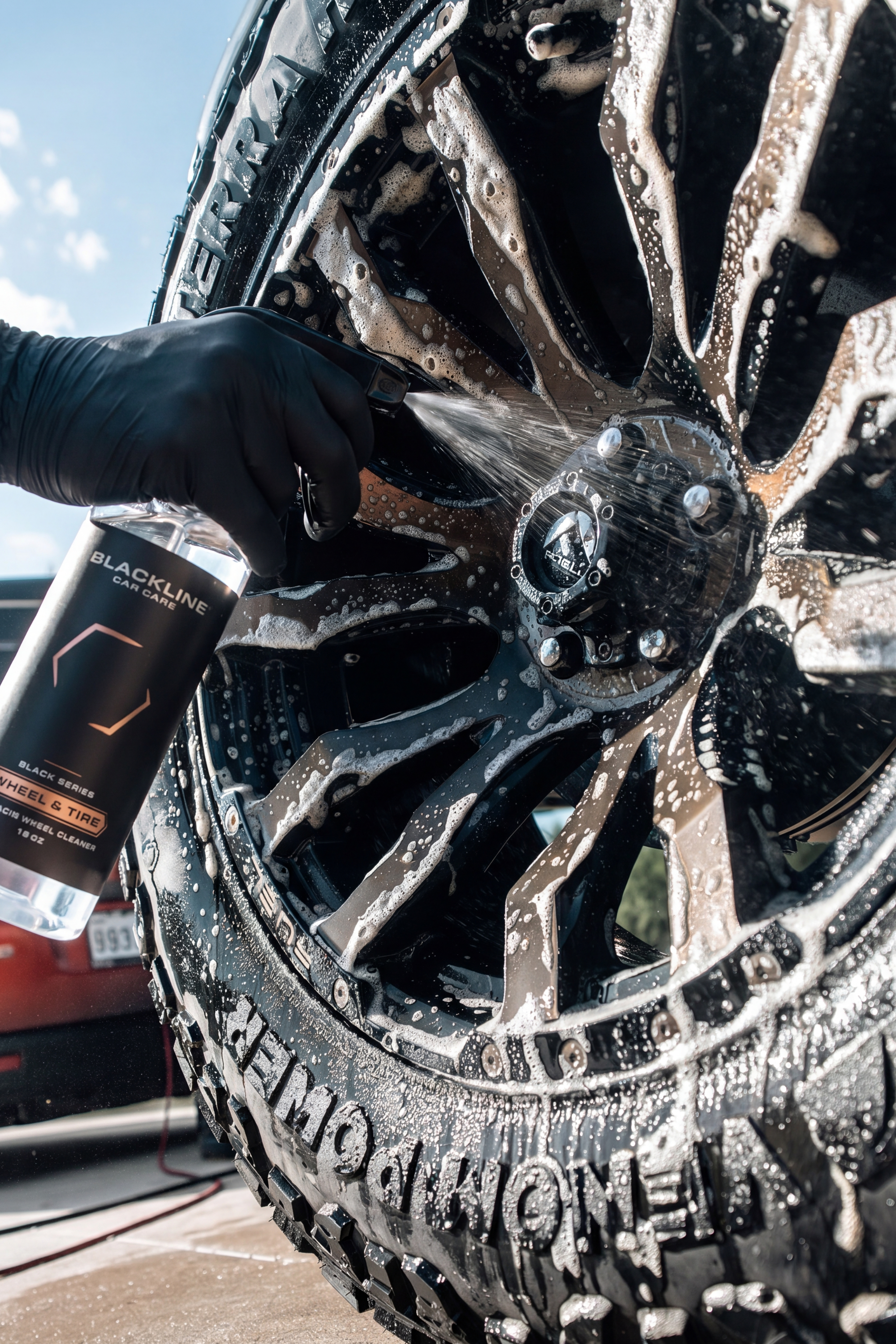 BLACKLINE® Wheel N' Tire Cleaner