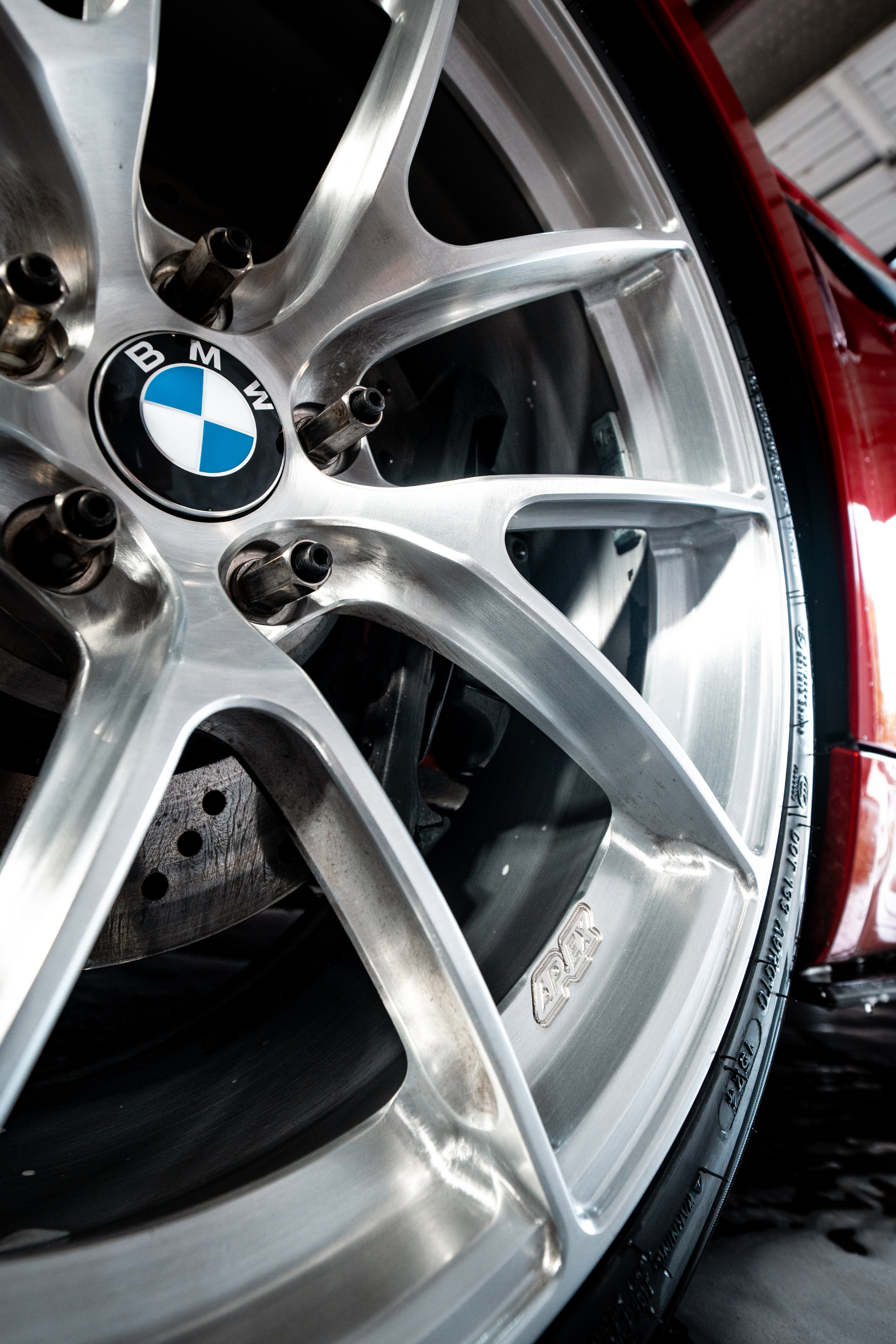 BLACKLINE® Wheel N' Tire Cleaner