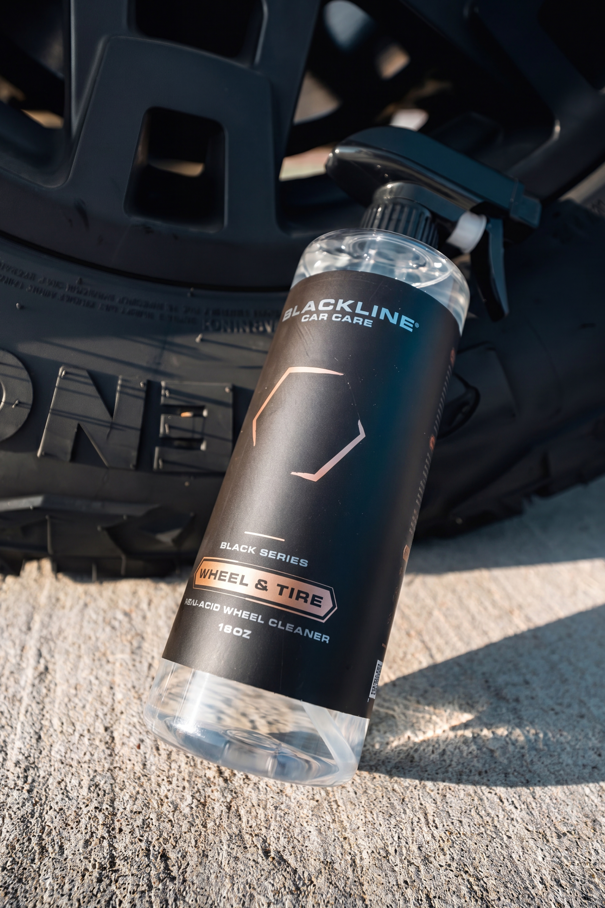 BLACKLINE® Wheel N' Tire Cleaner