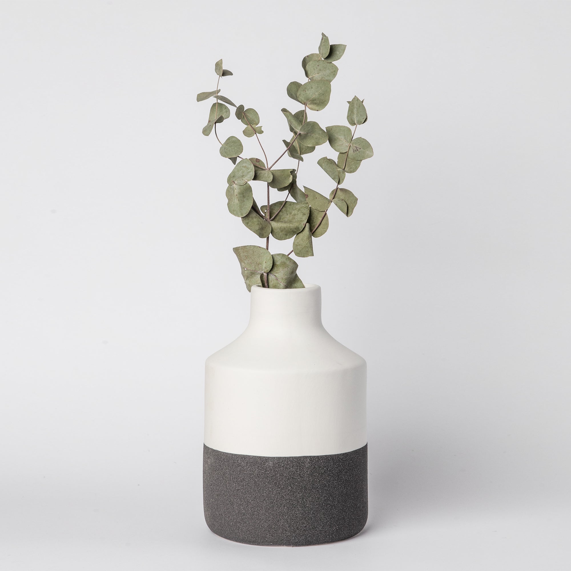 216 minimalist ceramic vase
