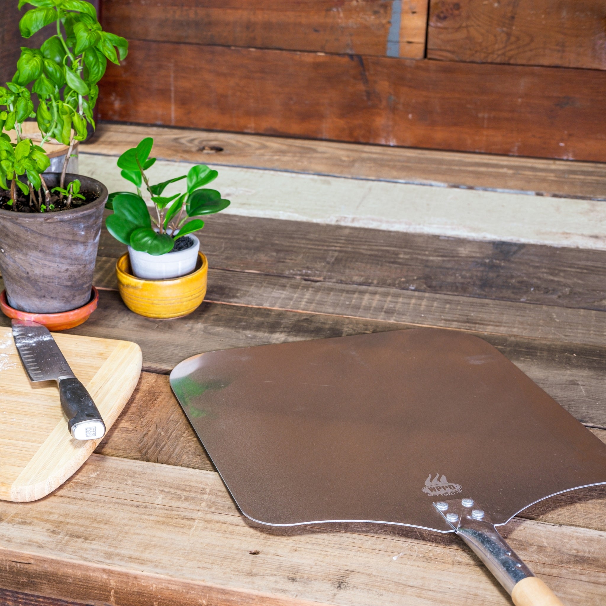 Traditional Aluminum Pizza Peel Wood Handle 12" x 26"