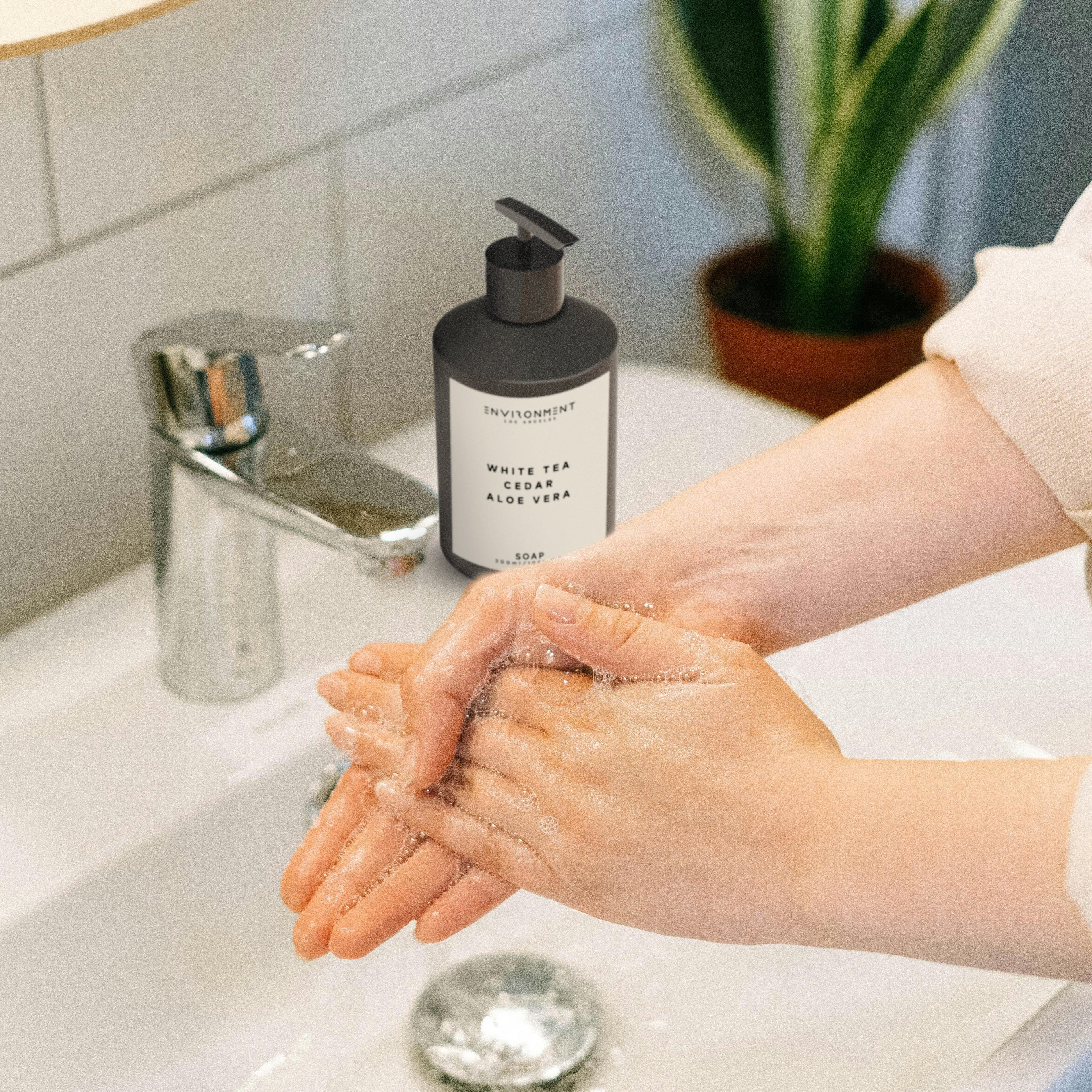 White Tea | Cedar | Aloe Vera Hand Soap (Inspired by Westin Hotel®)