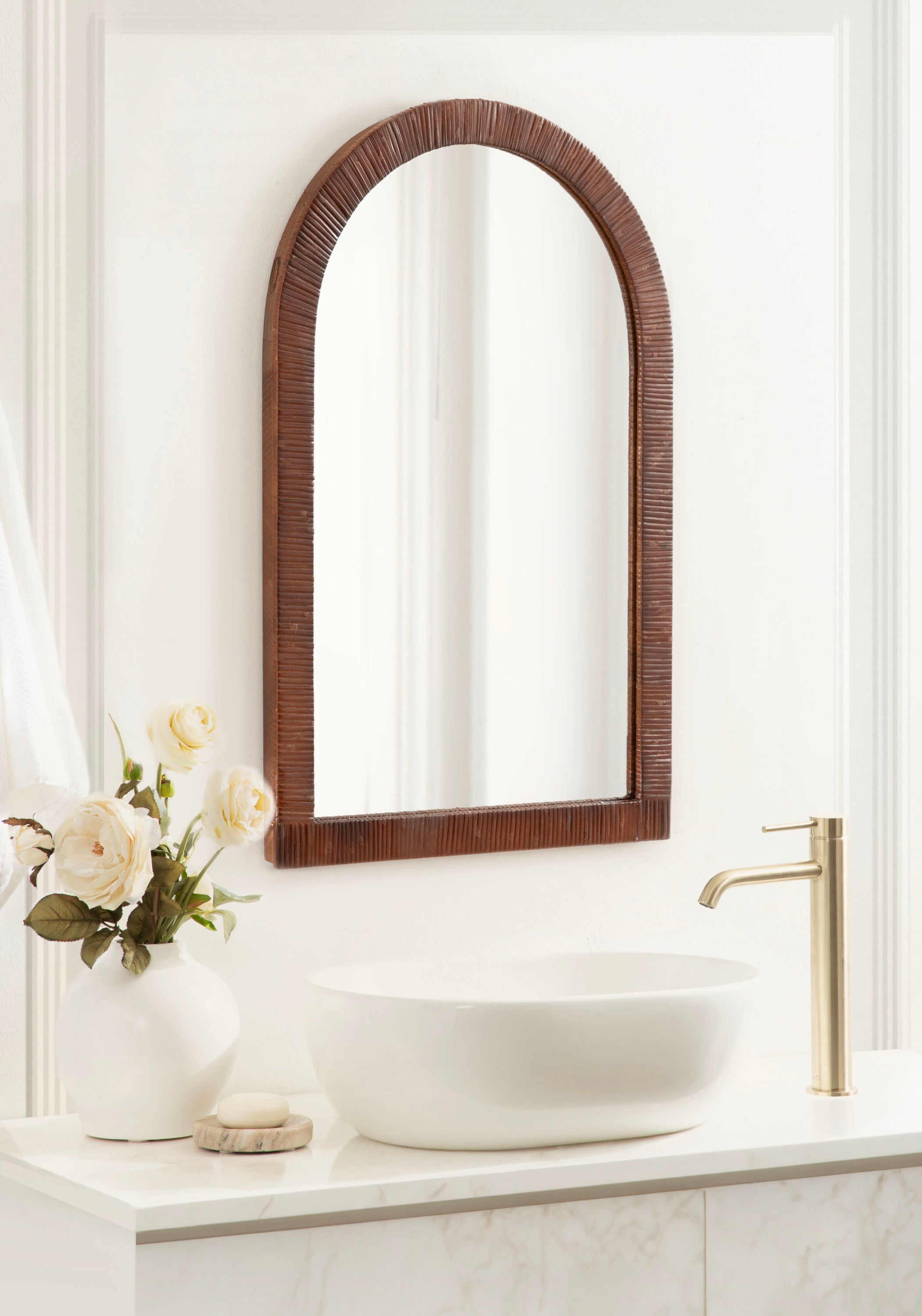 Rahfy Arch Framed Wall Mirror – alternate product view