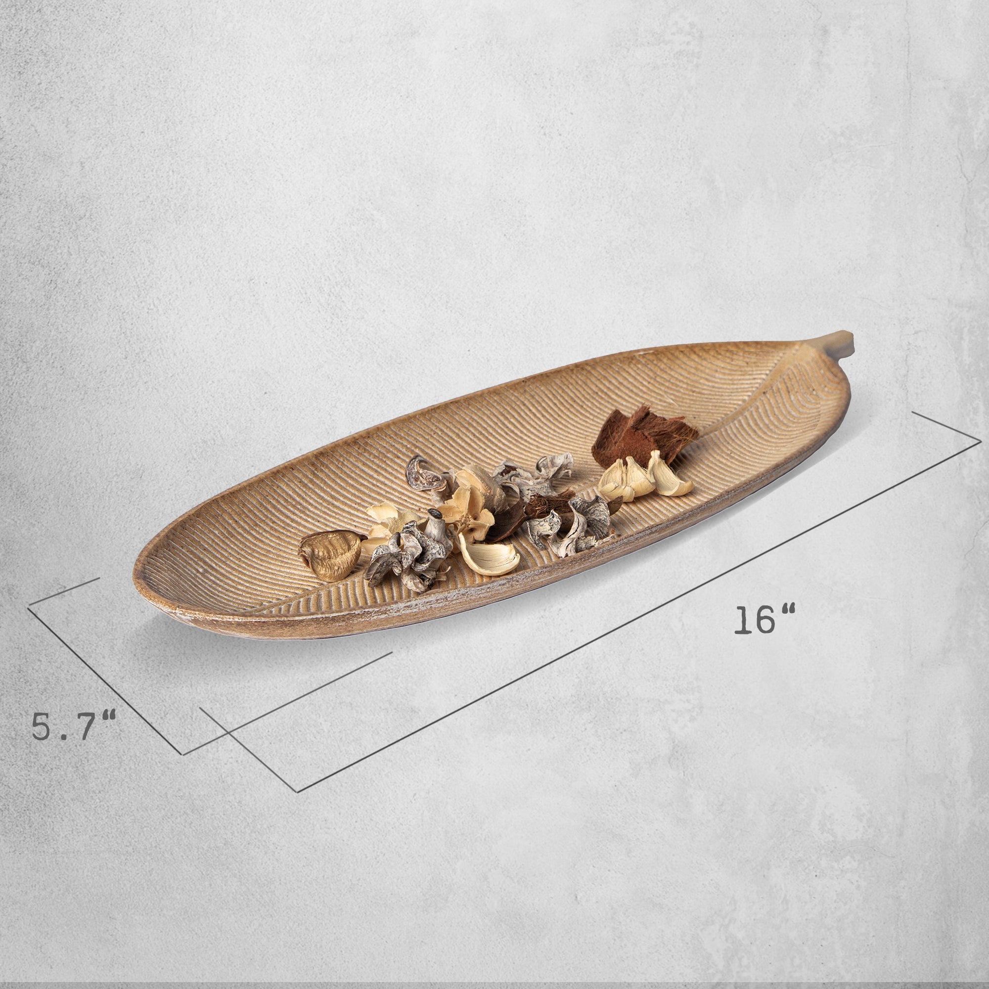 Leaf Design decorative MDF tray in natural finish