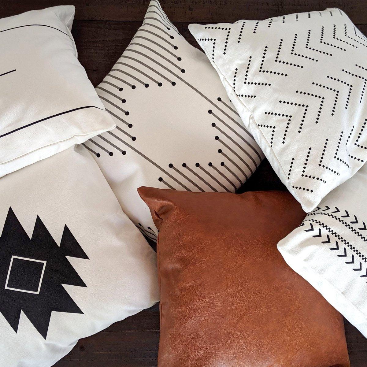 Amber & Farm Pillow Set