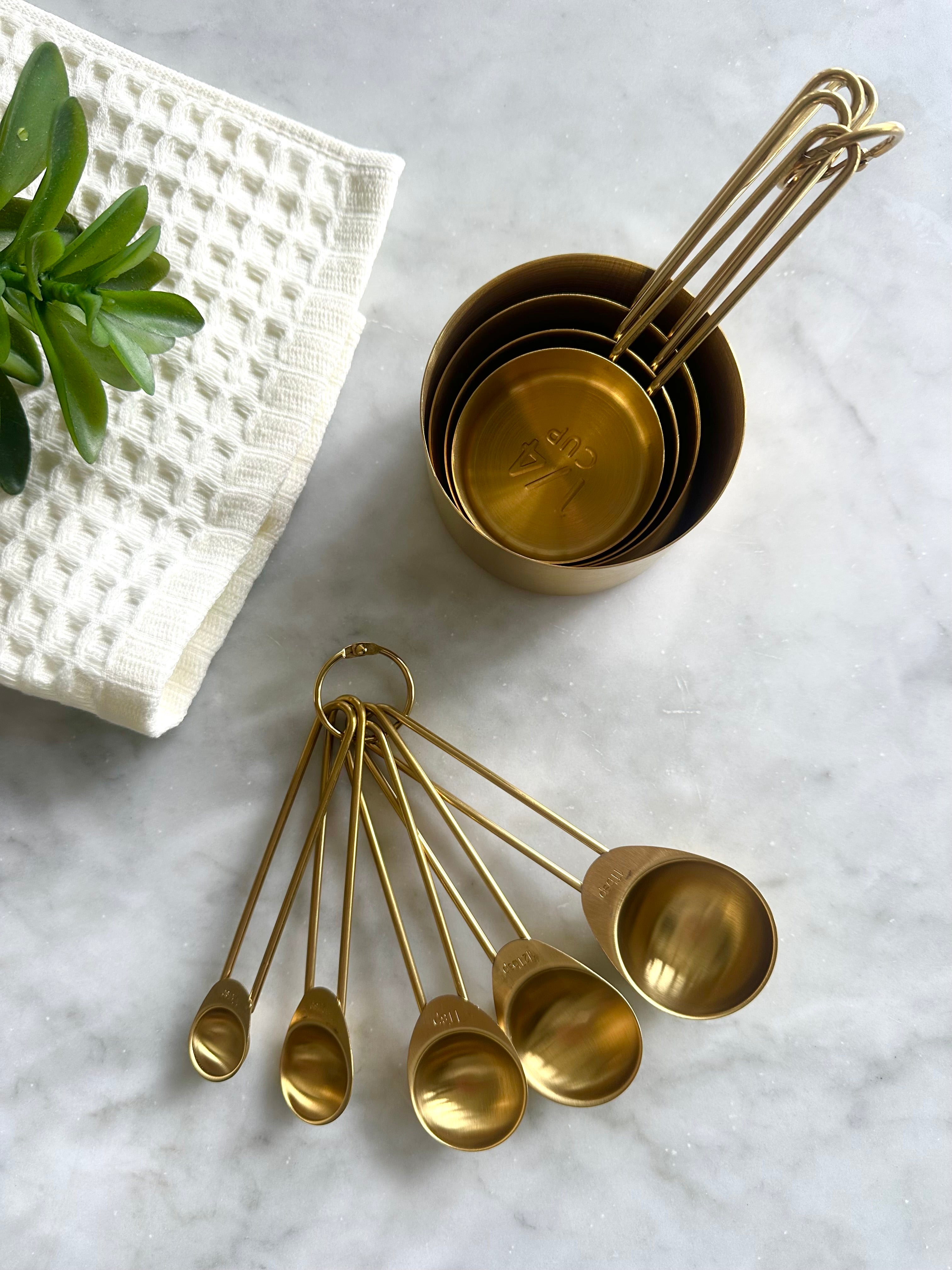 Sorrento Gold Measuring Cups & Spoons Set – alternate product view