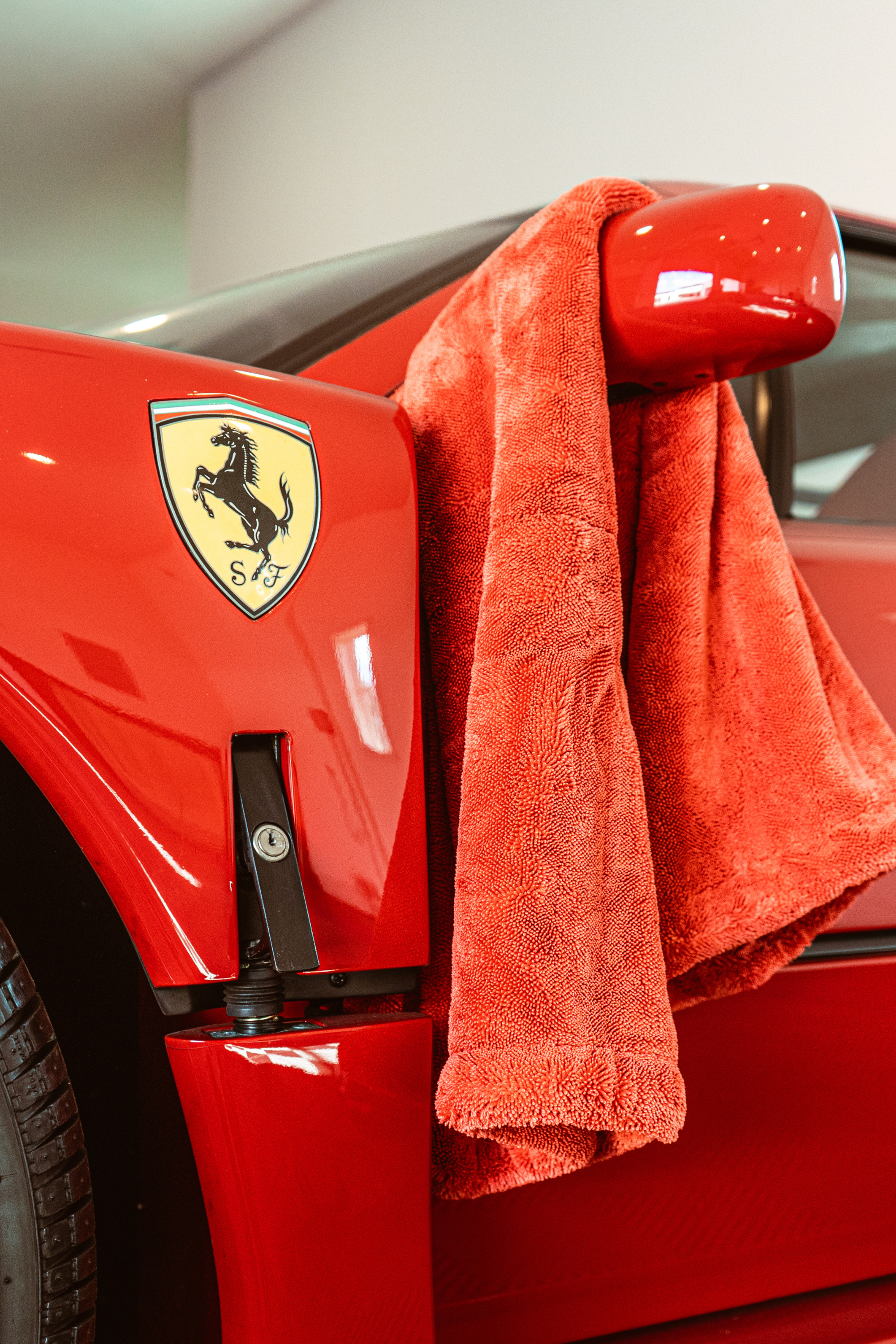 BLACKLINE® Twisted-Loop Drying Towel