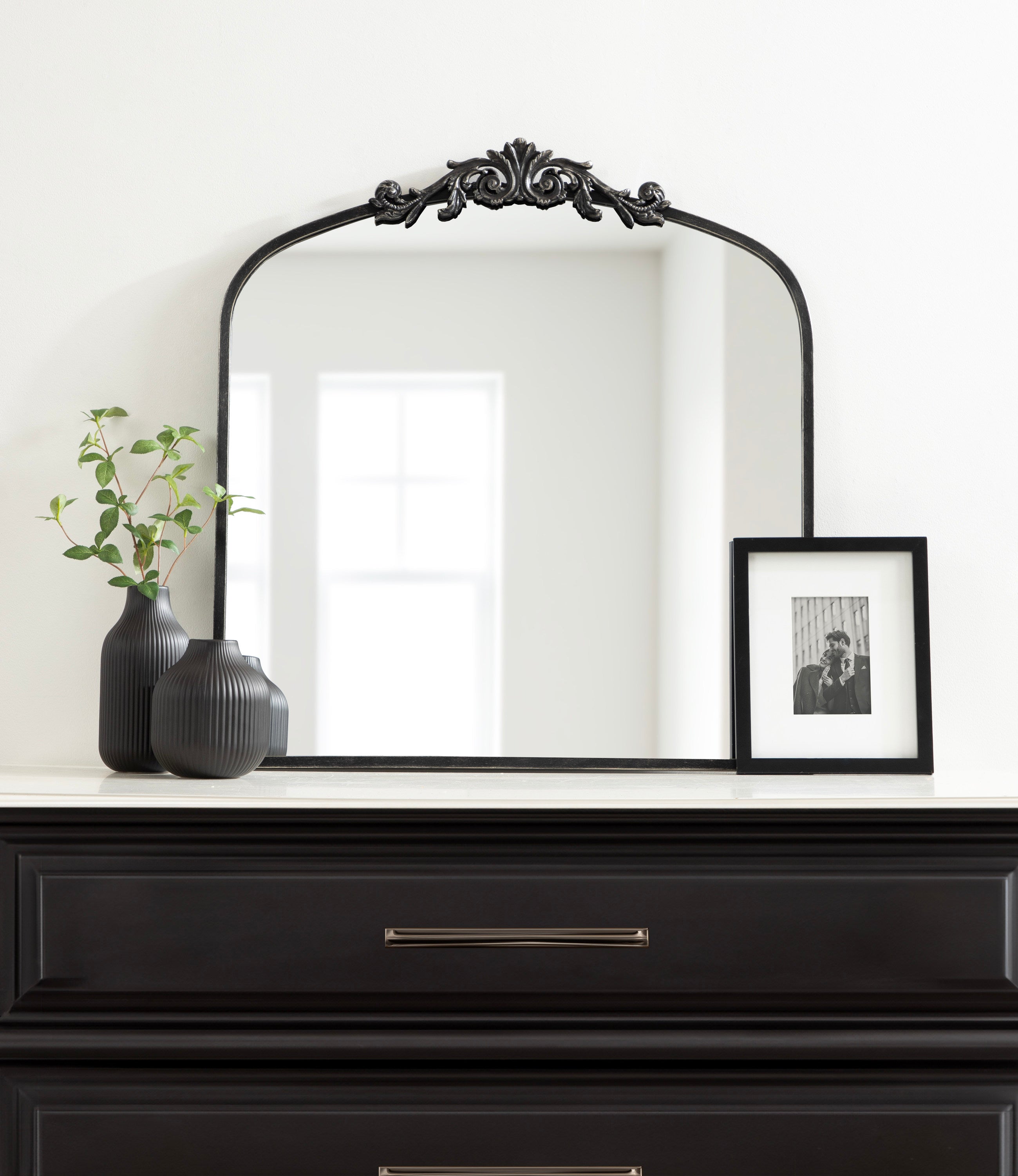 Arendahl Traditional Arch Mirror – alternate product view