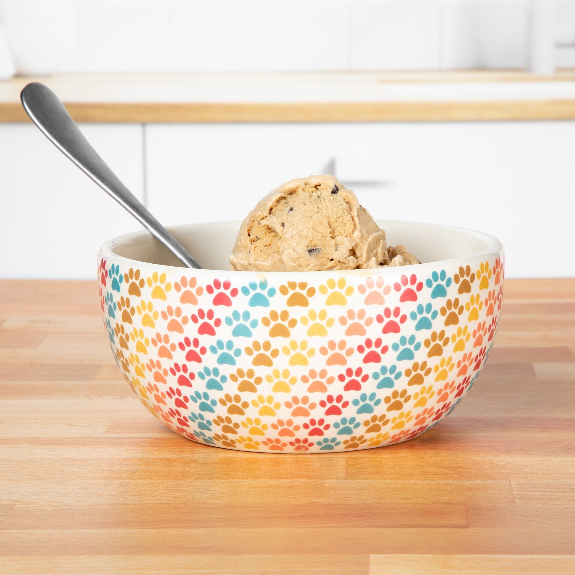 Ceramic Paw Lover bowl set styled view