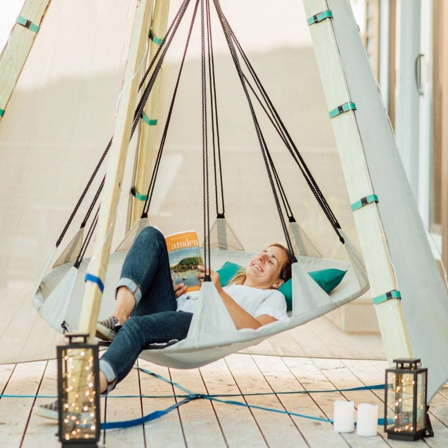 Sky Hover Swing