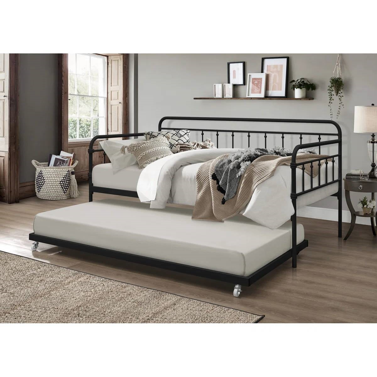 Twin Black Iron Daybed with Roll-Out Trundle