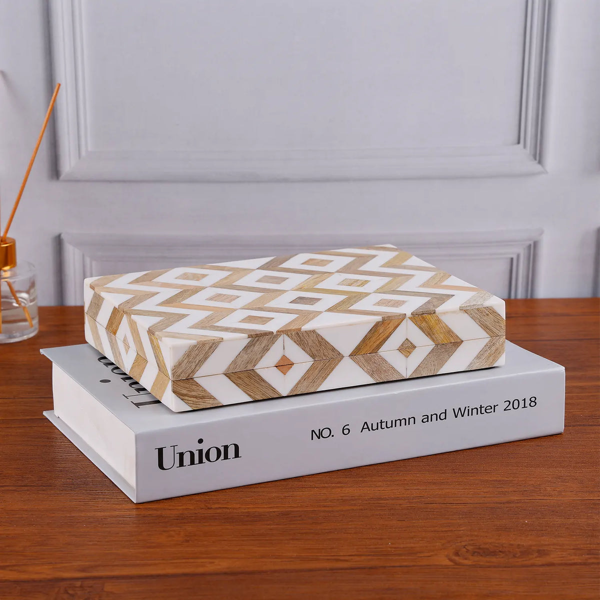 Marquet Array brown and white inlay storage box