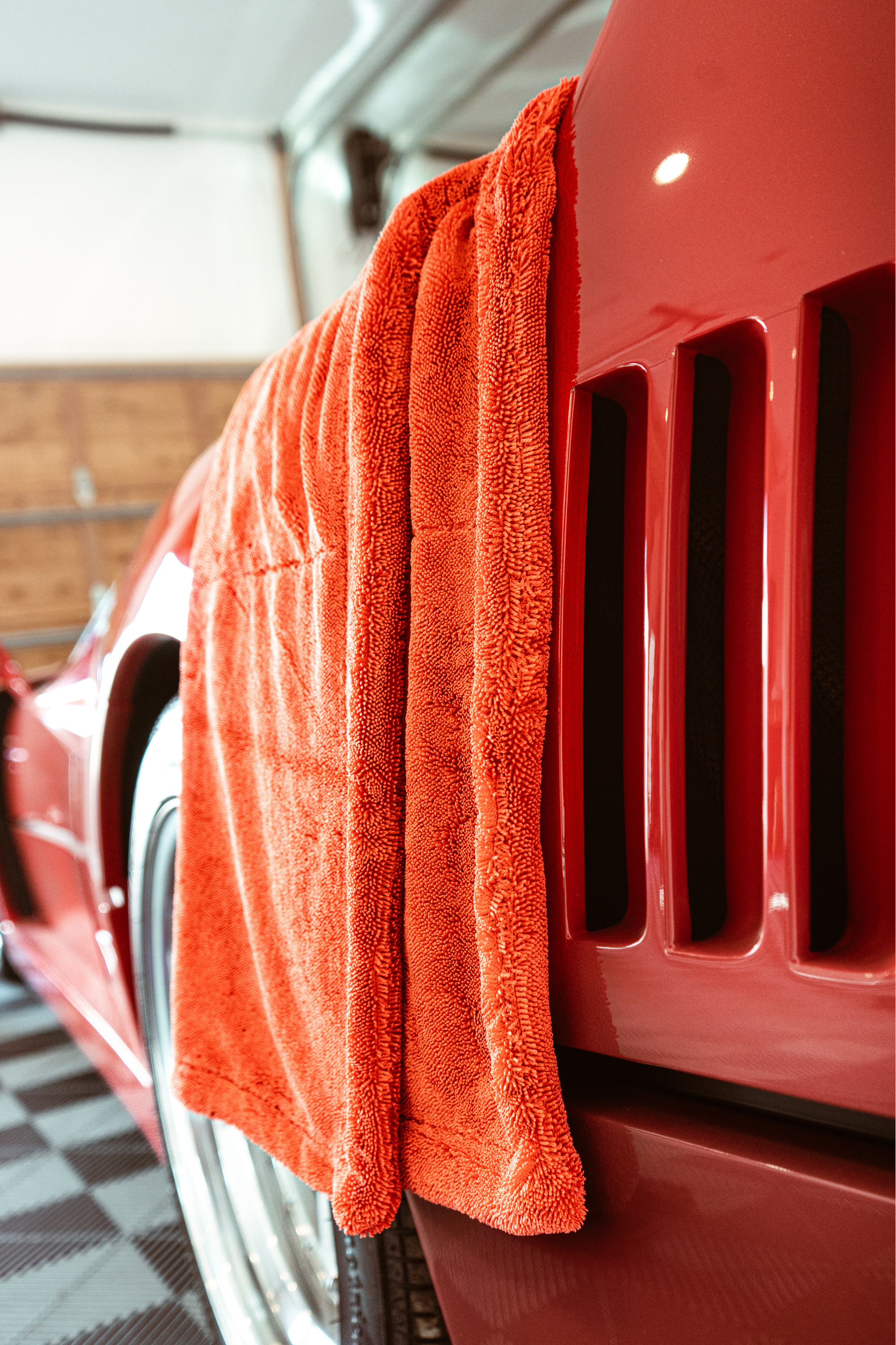 BLACKLINE® Twisted-Loop Drying Towel