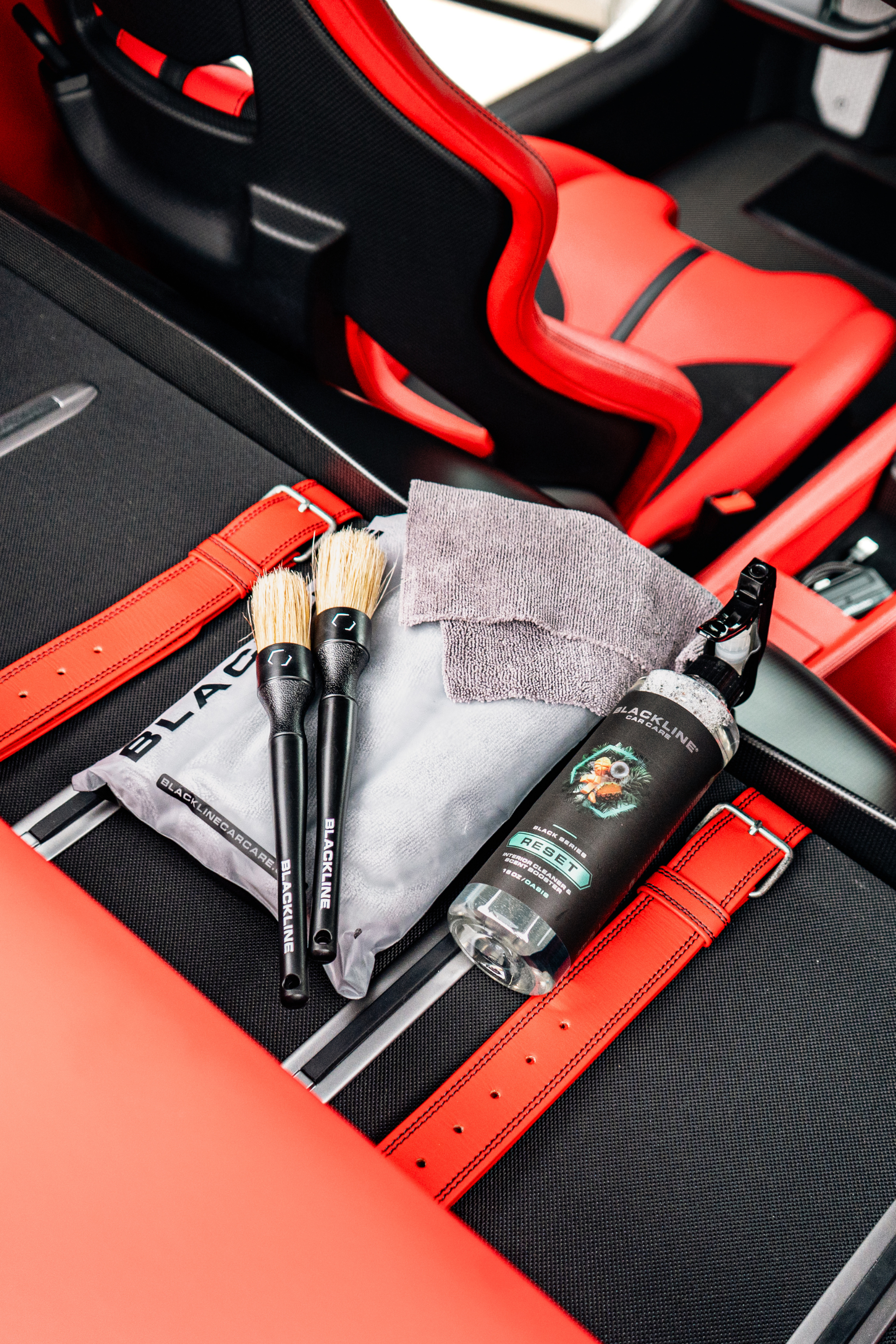 BLACKLINE® Reset Interior Cleaner & Scent Booster