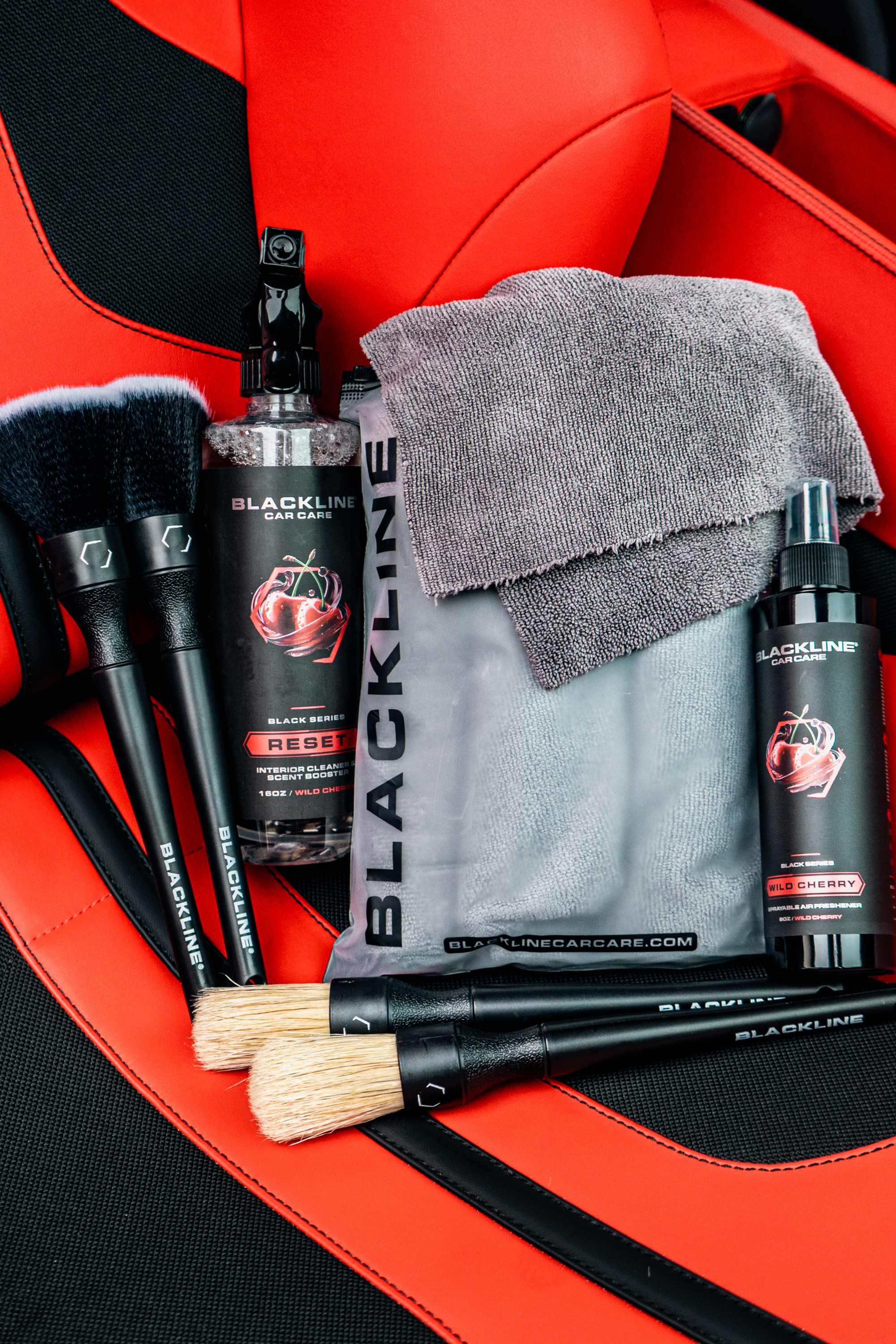 BLACKLINE® Reset Interior Cleaner & Scent Booster