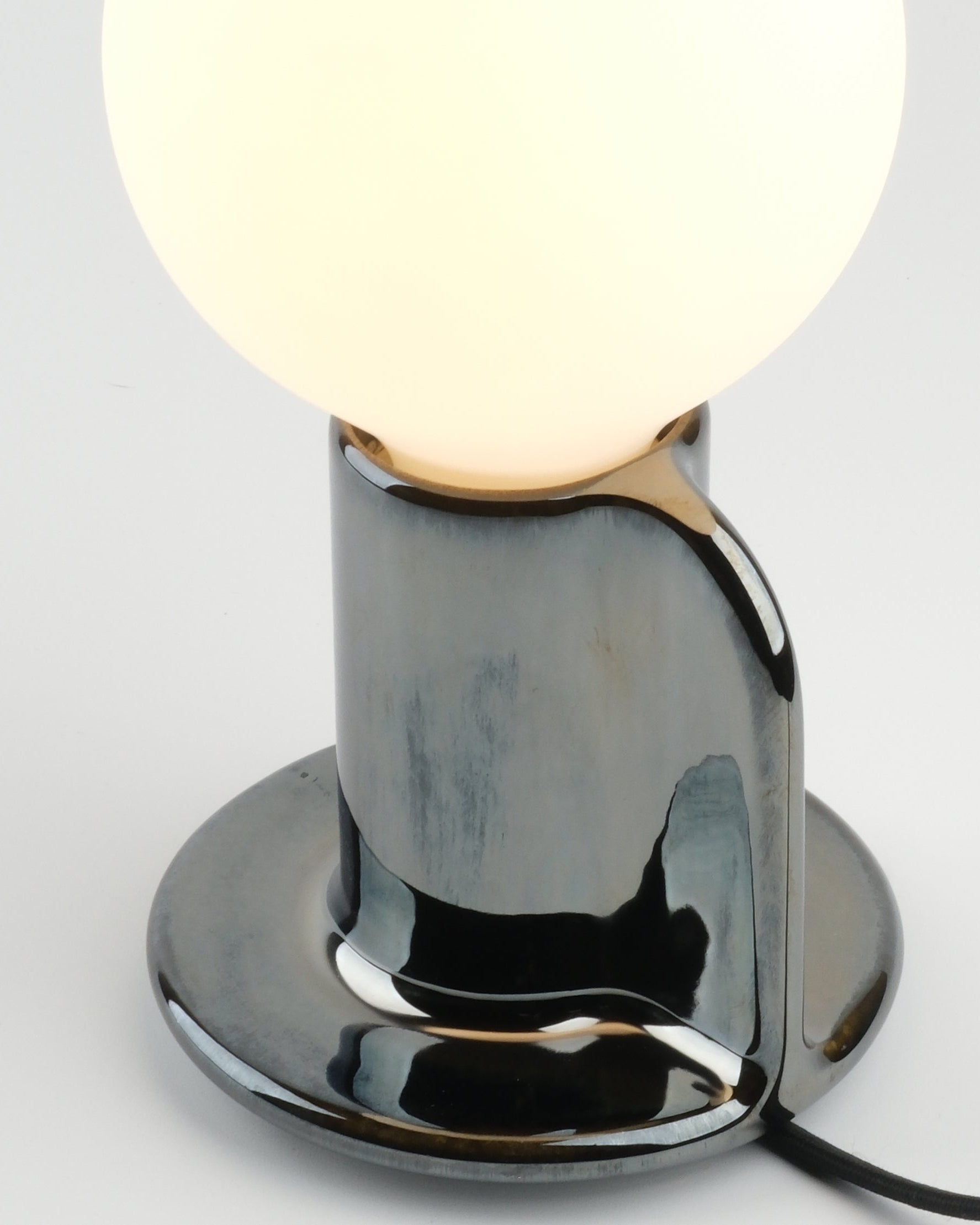 Q Lamp