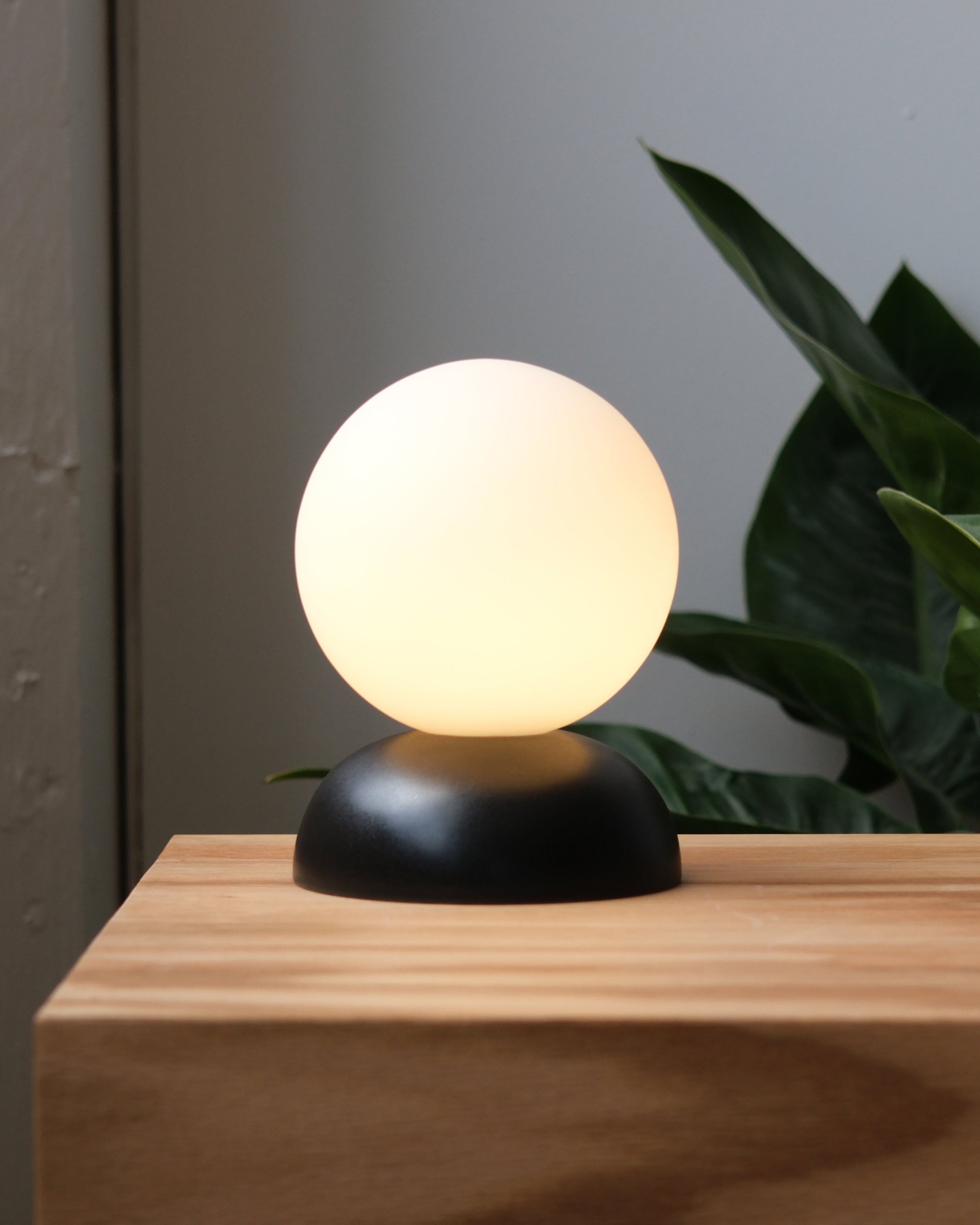 Monroe Table Lamp