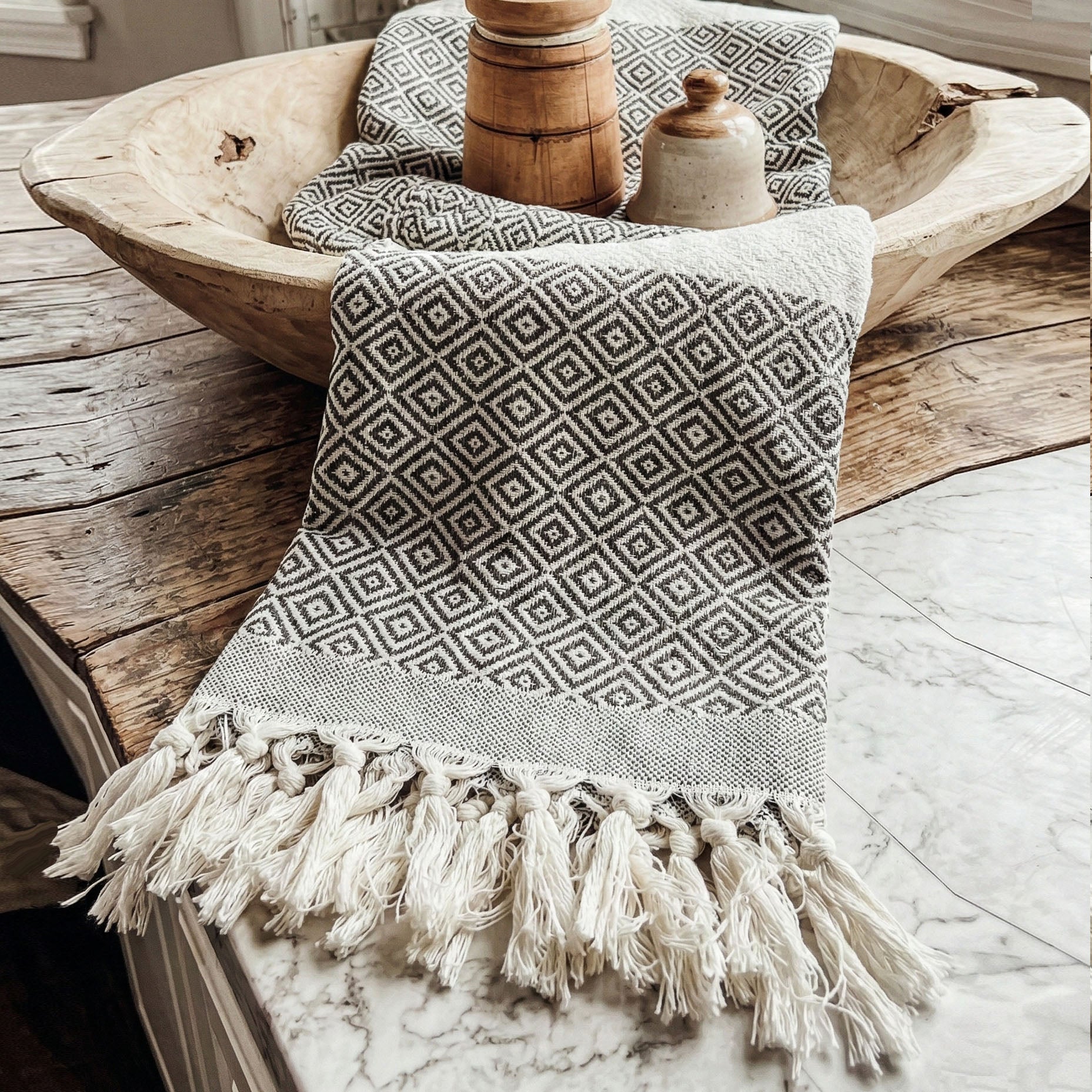 Haley Diamond Turkish Cotton Towel — 200 GSM