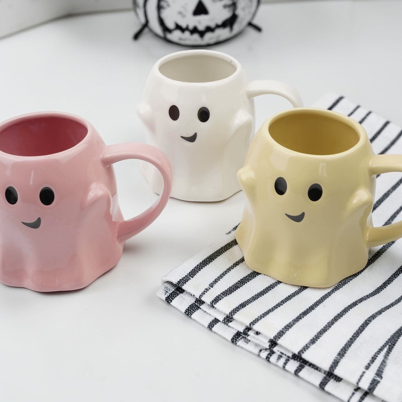 Ghost Mug — 14.8 oz