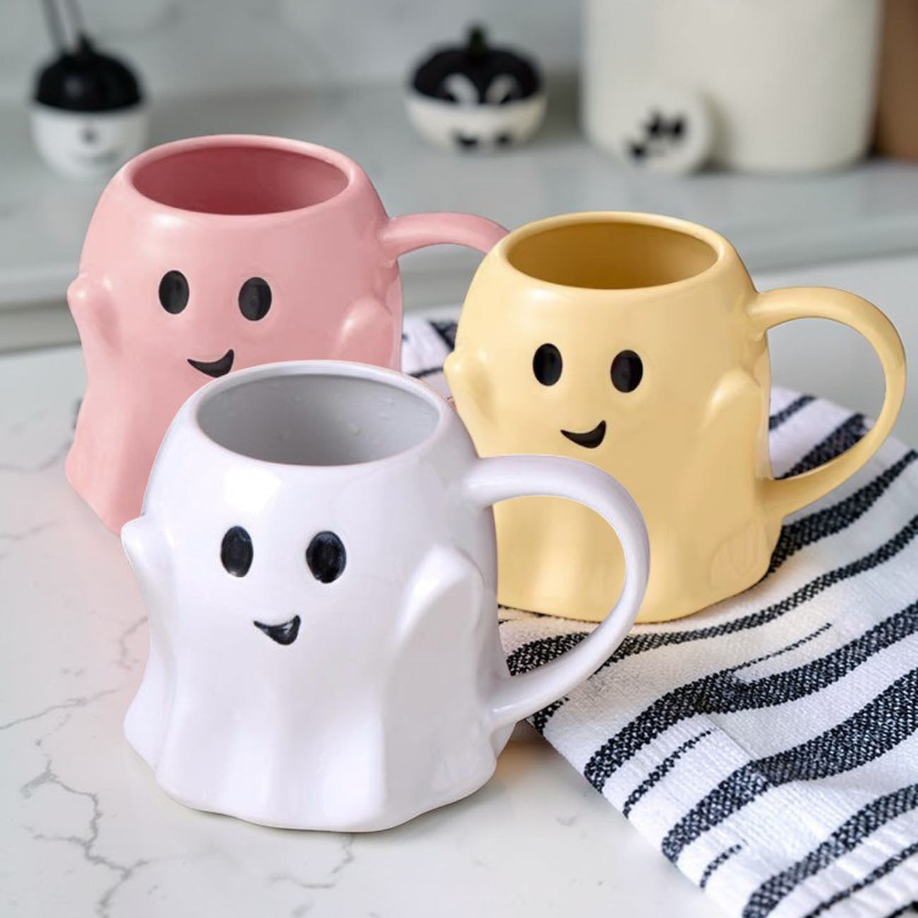 Ghost Mug — 14.8 oz