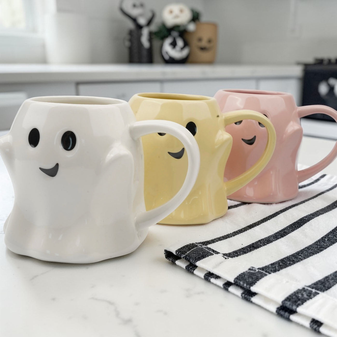 Ghost Mug — 14.8 oz