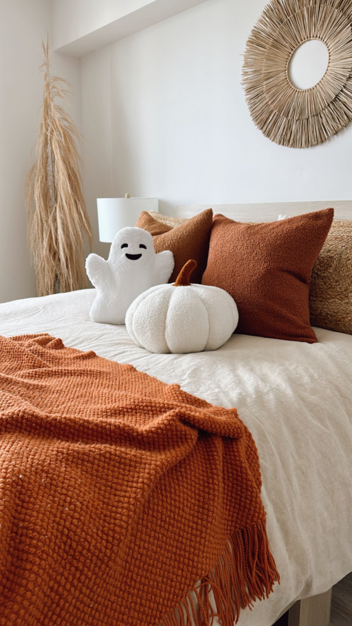 11" Jumbo Sherpa Ivory Pumpkin Pillow – alternate product view