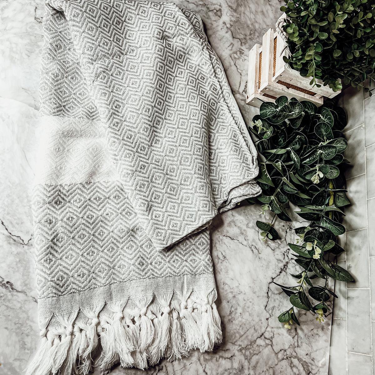 Haley Diamond Turkish Cotton Towel — 200 GSM