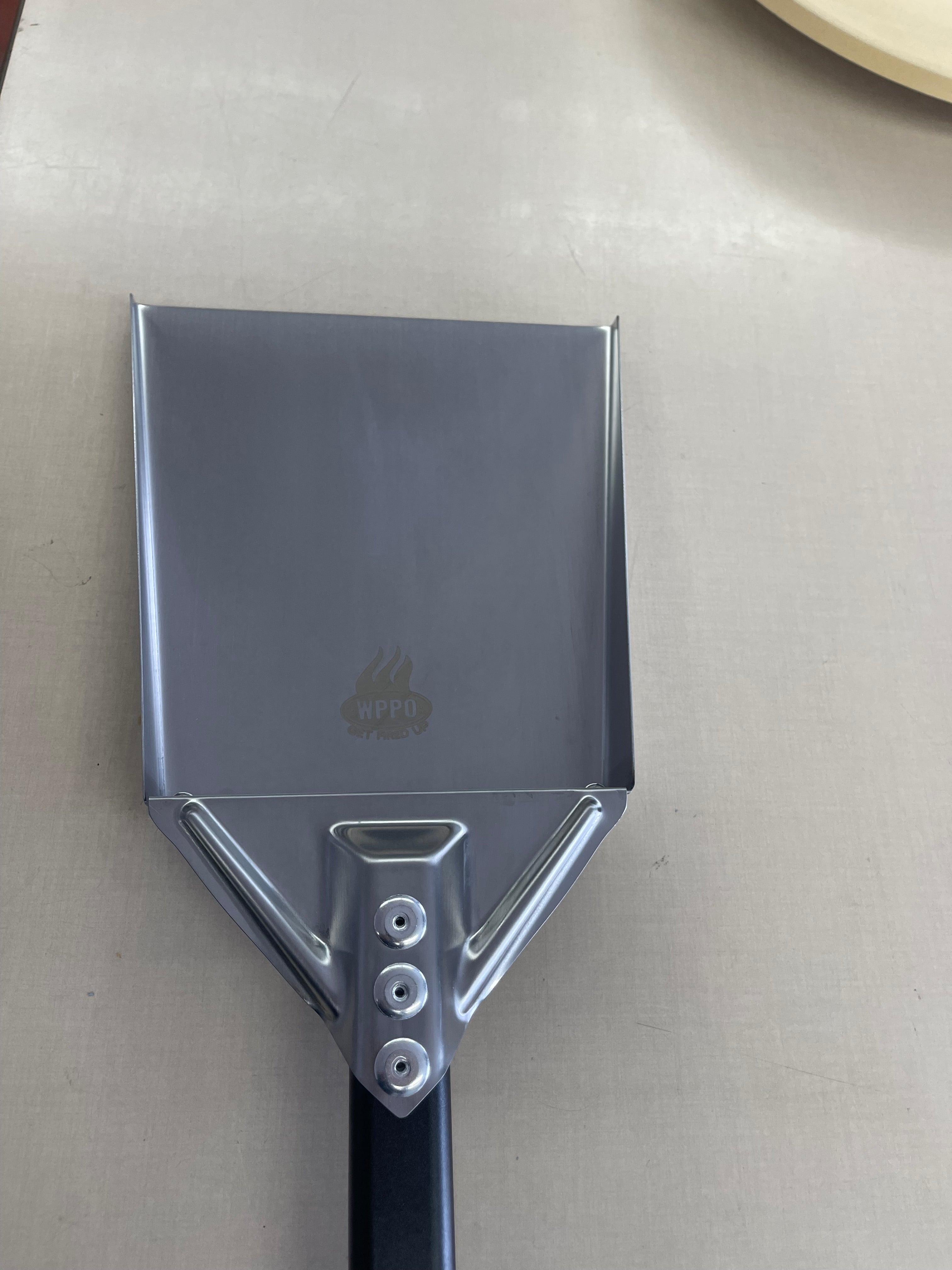 WPPO Ash Shovel with Black Alumina Handle,