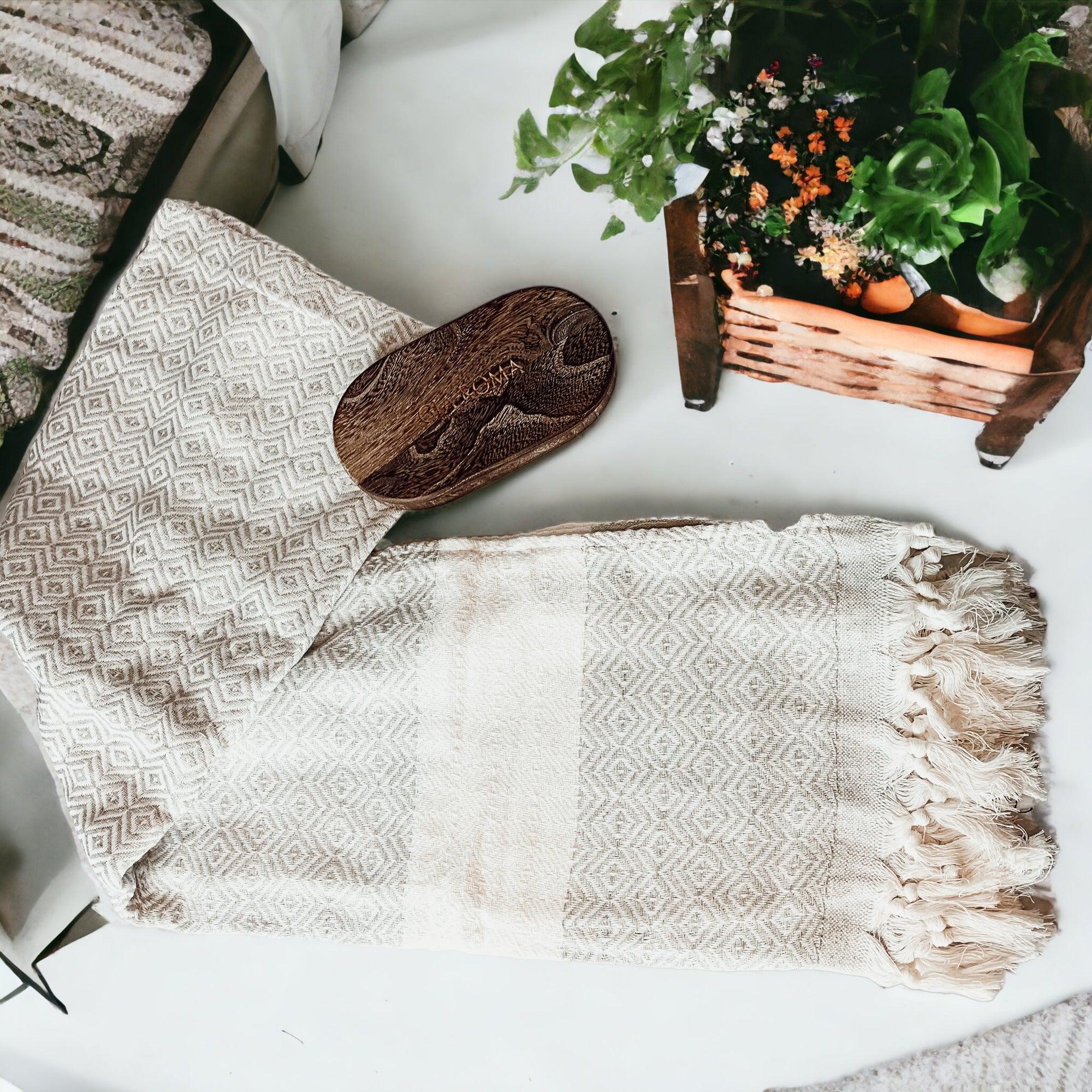Haley Diamond Turkish Cotton Towel — 200 GSM