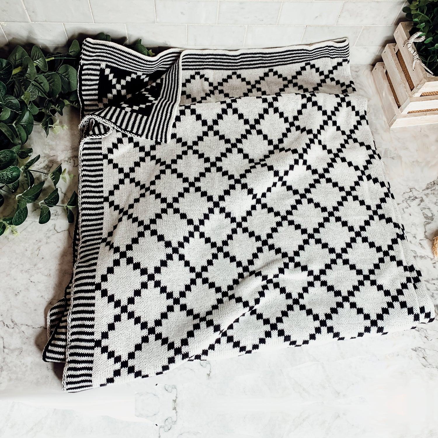 Geo Double-Sided Cotton Throw Blanket