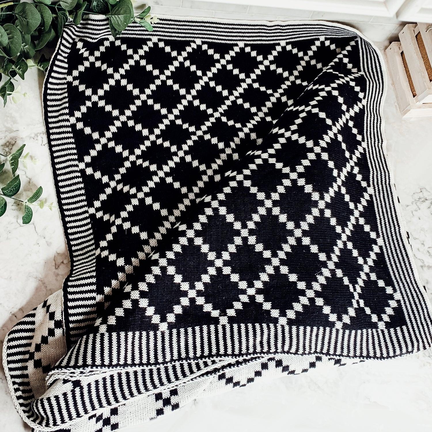 Geo Double-Sided Cotton Throw Blanket