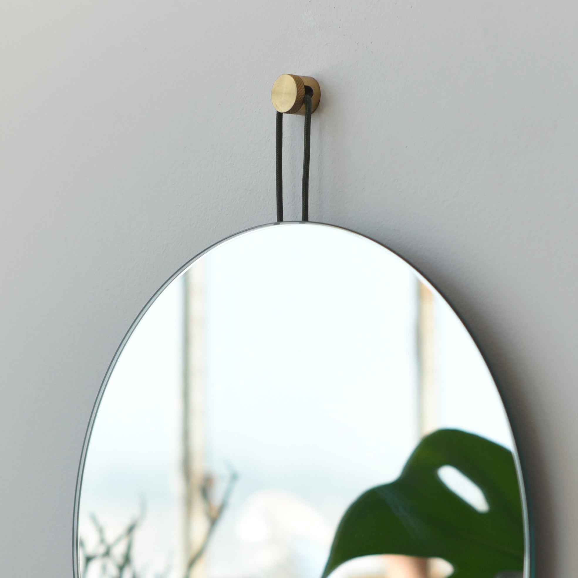 Lure Mirror - Round