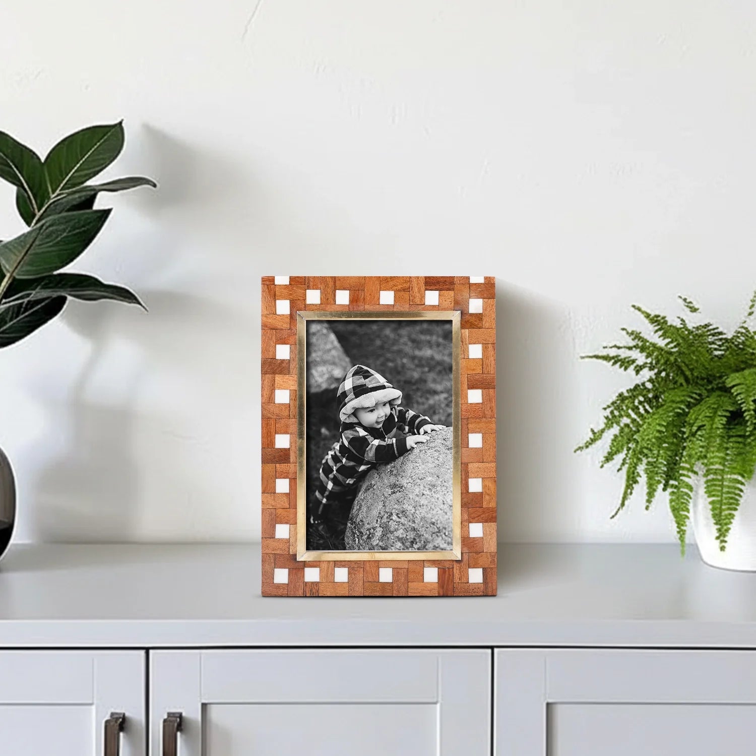 Picture Frame Halo Parquet Collection Brass, Resin & Wood Inlay Brown & White – 4x6 & 5x7"