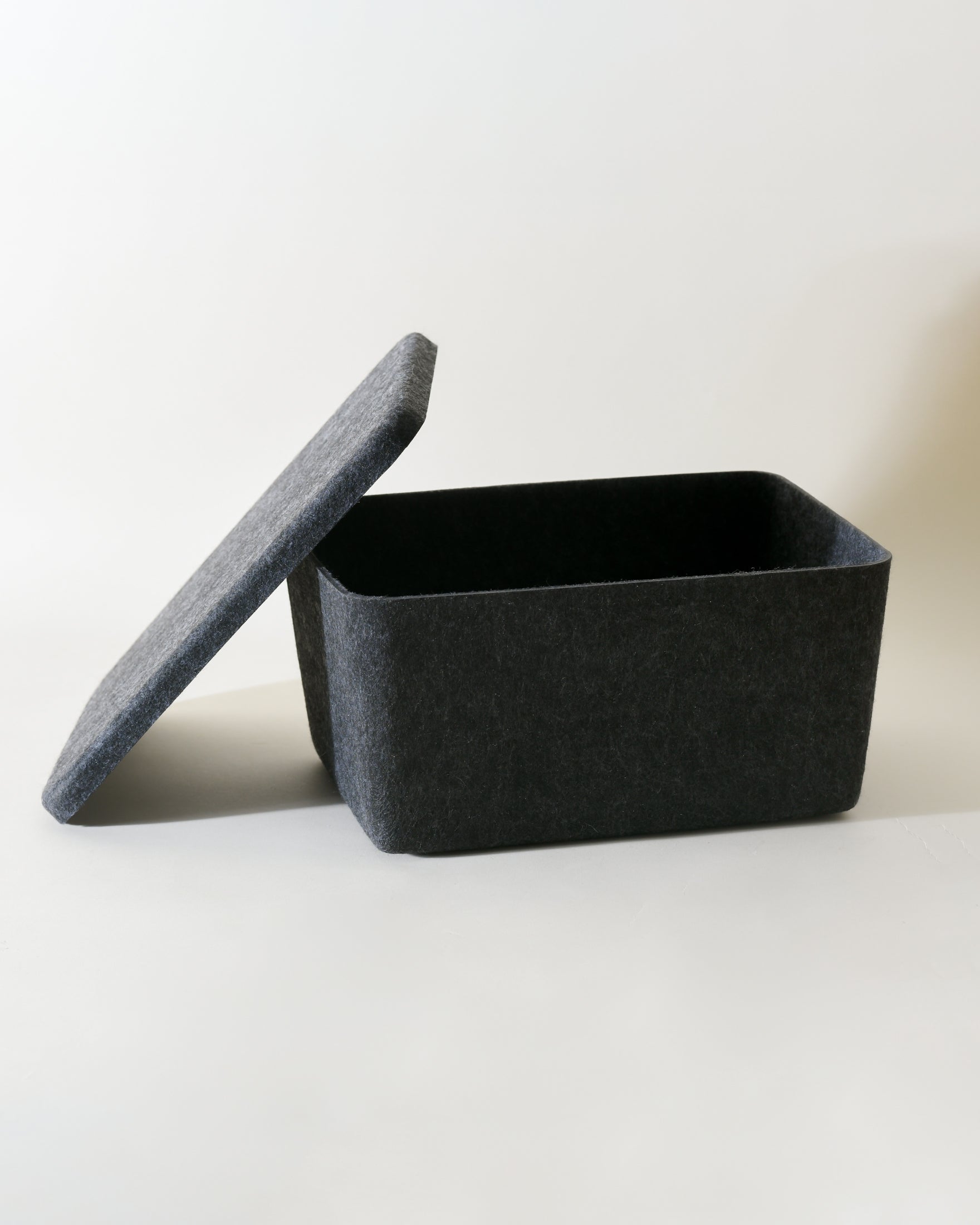 The Sculpted Bin — Wide with Lid