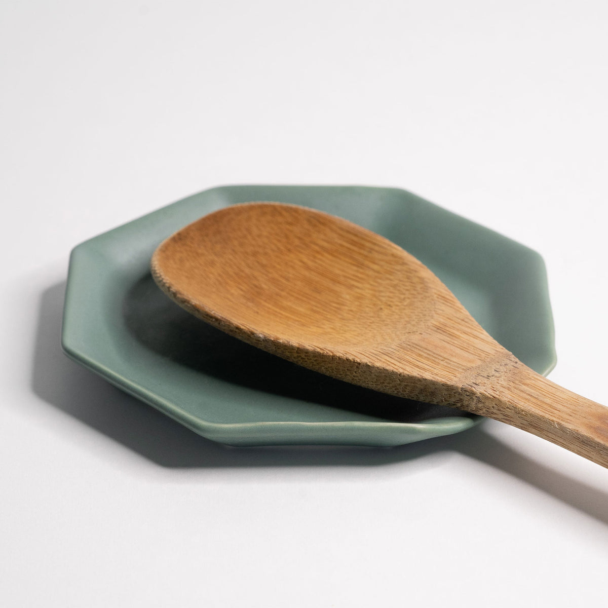 Handmade porcelain spoon rest — product image 4