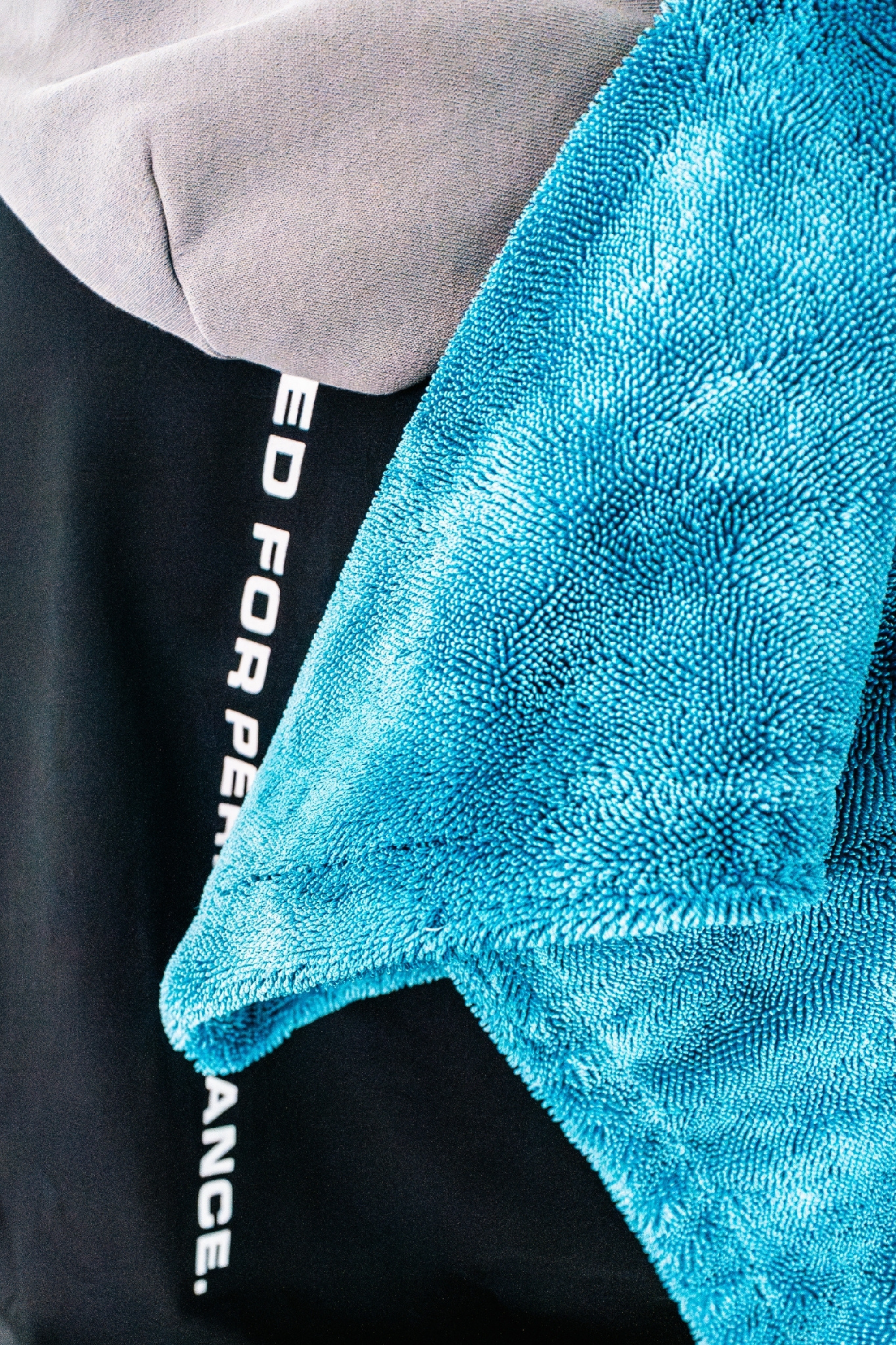 BLACKLINE® Twisted-Loop Drying Towel