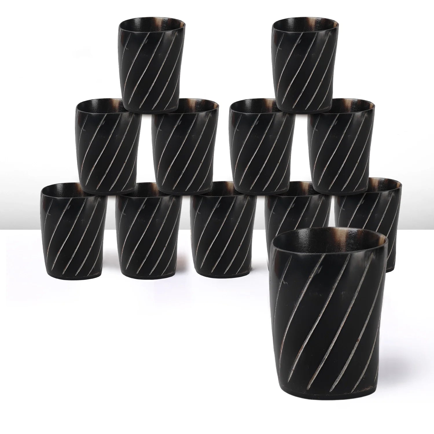 Twist pattern real buffalo horn whiskey cup set