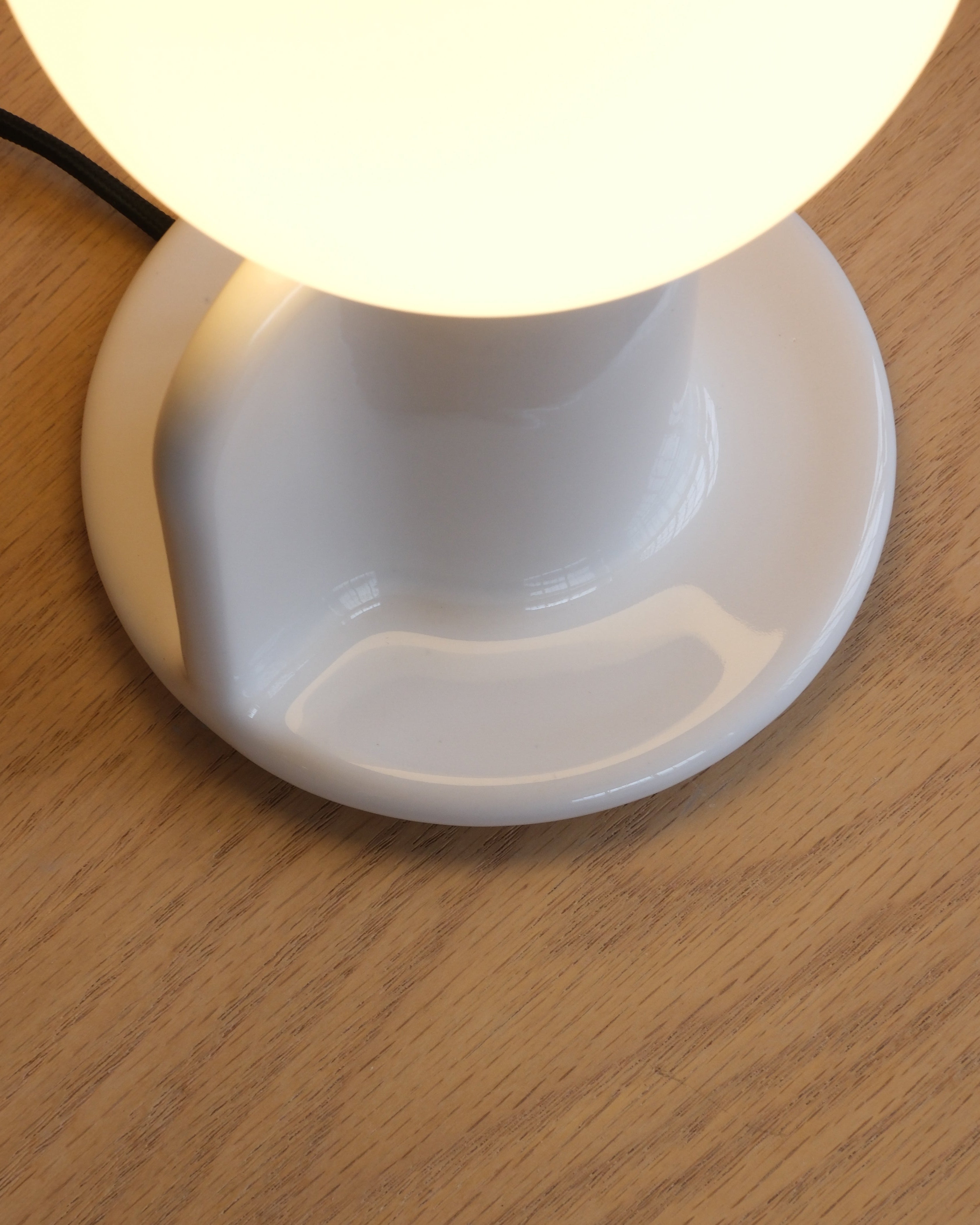 Q Lamp