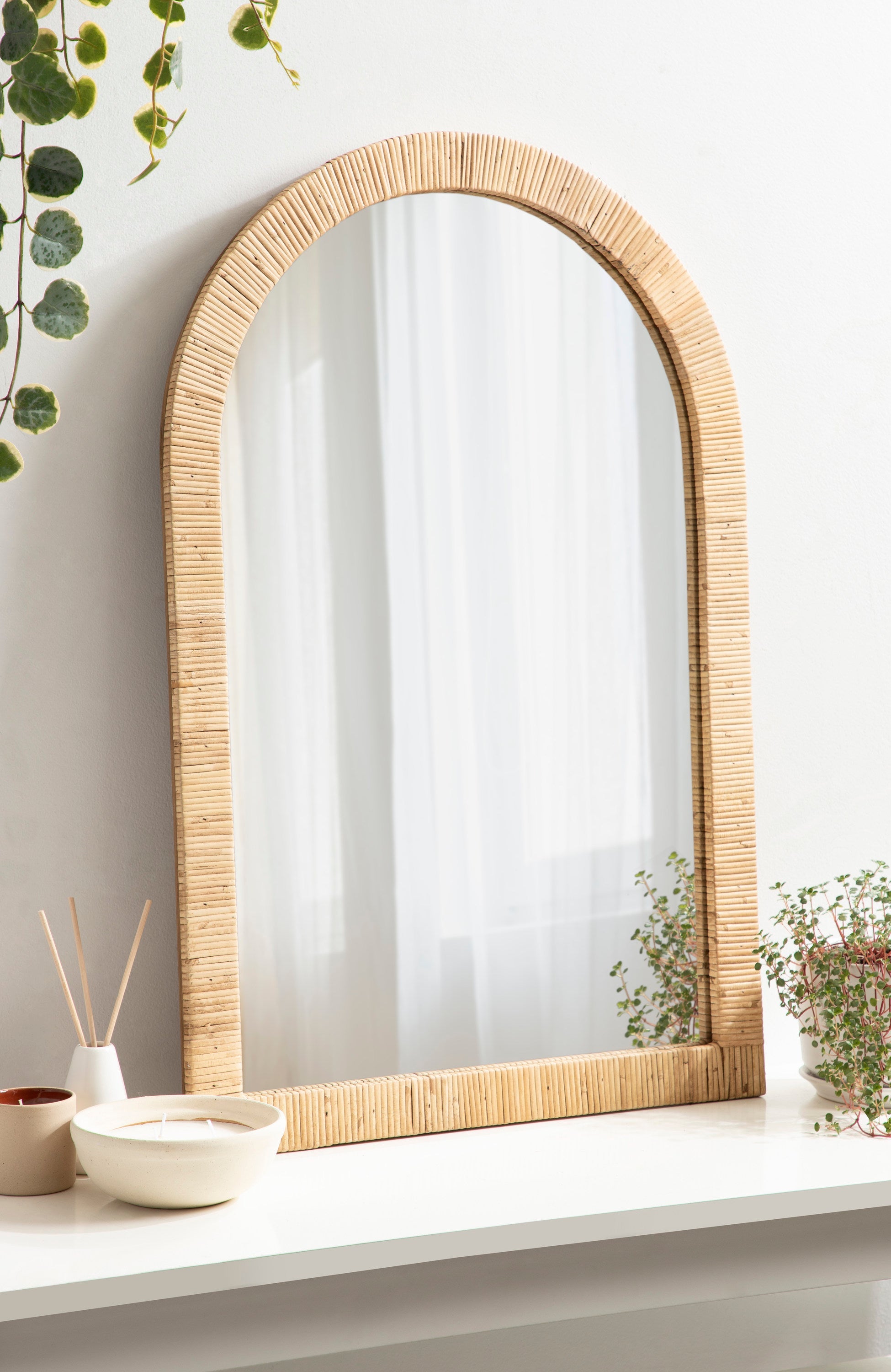 Rahfy Arch Framed Wall Mirror – alternate product view