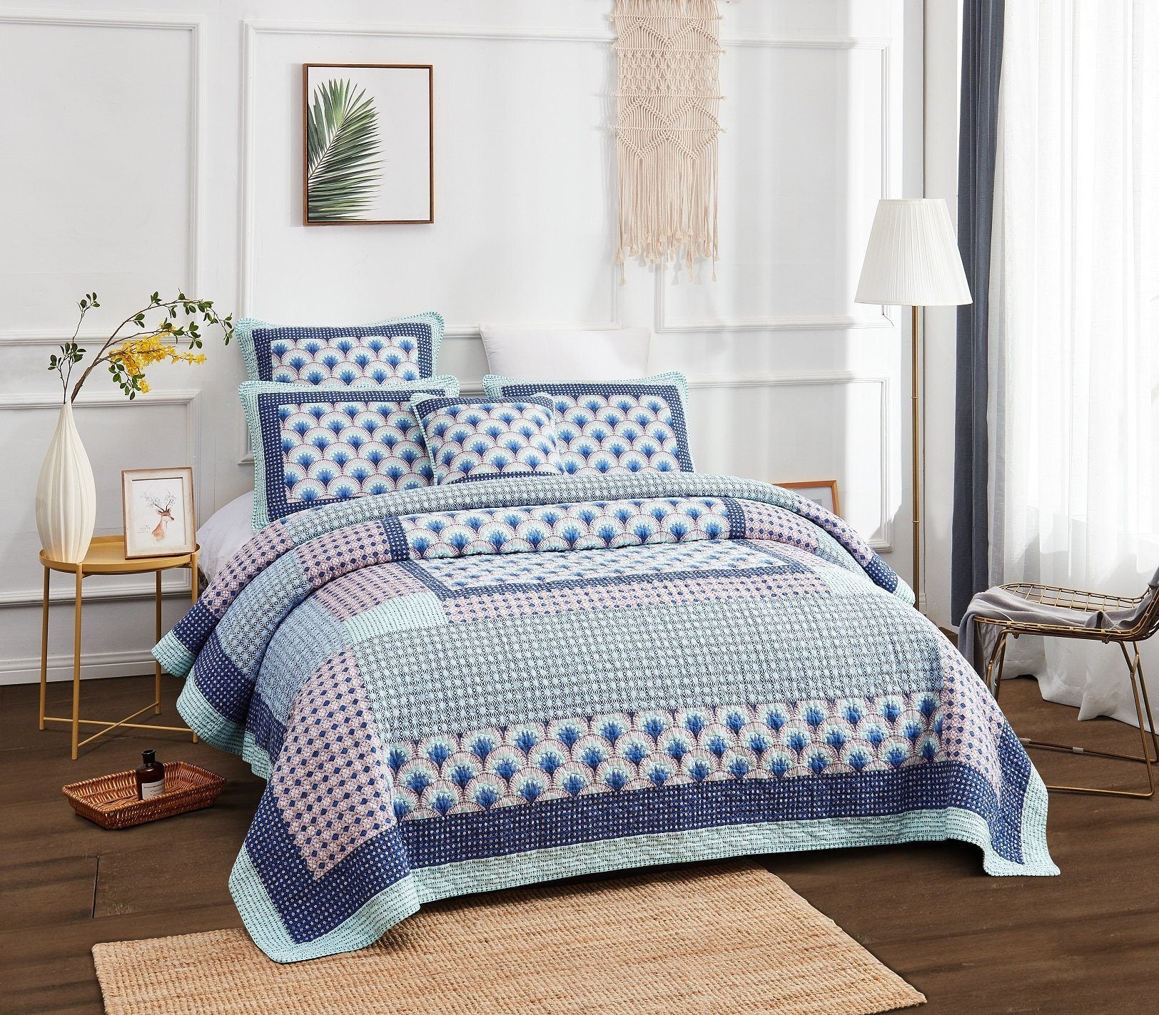 DaDa Bedding Mediterranean Blue Mint Patchwork Quilt Set
