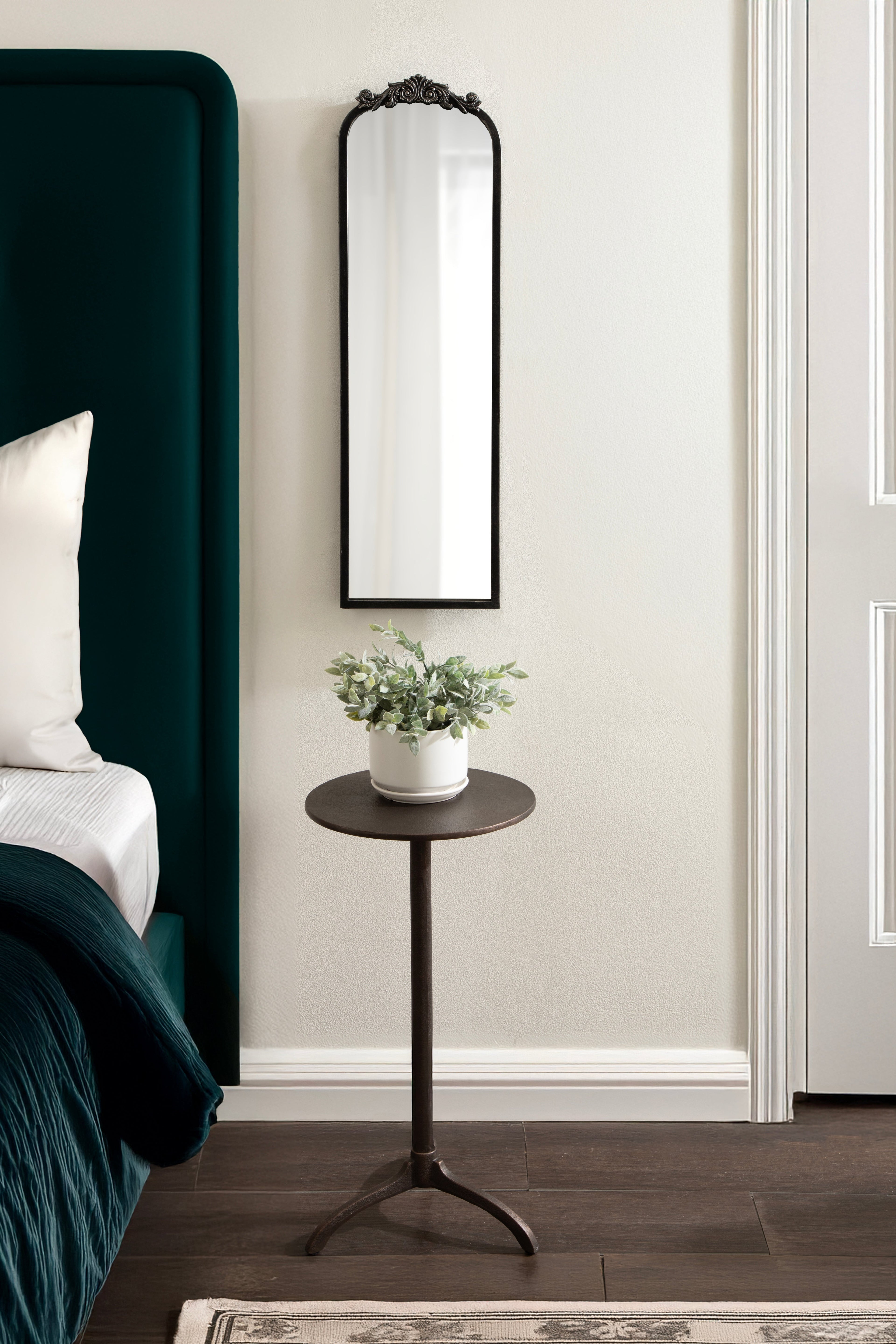Arendahl Traditional Arch Mirror – alternate product view