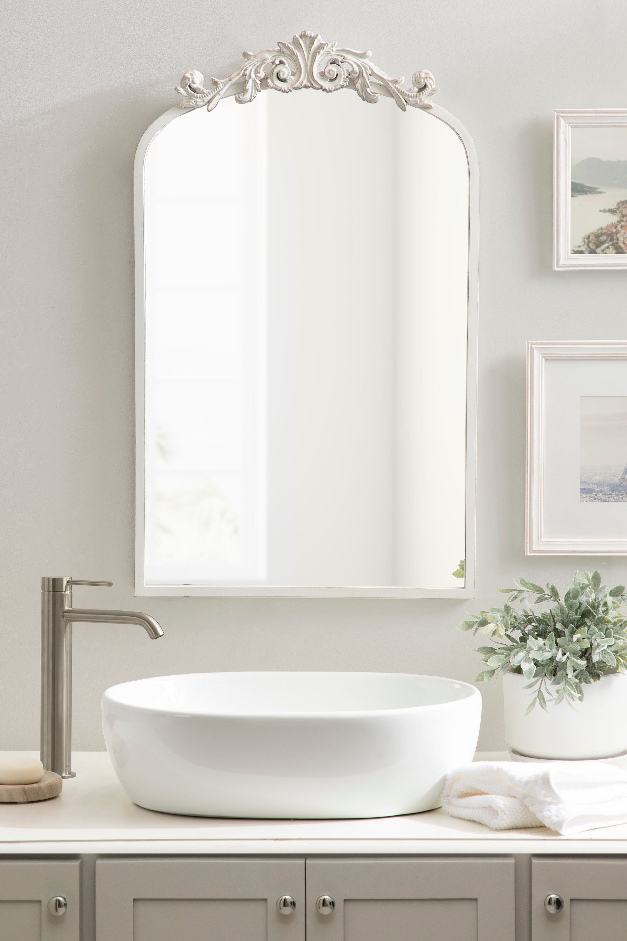 Arendahl Traditional Arch Mirror – alternate product view