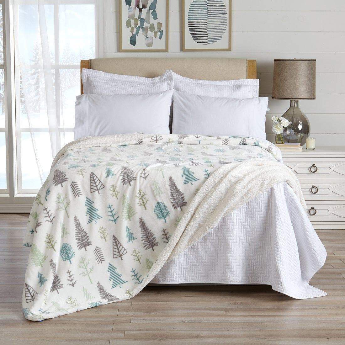 Kinsley Velvet Plush + Sherpa Reversible Blanket