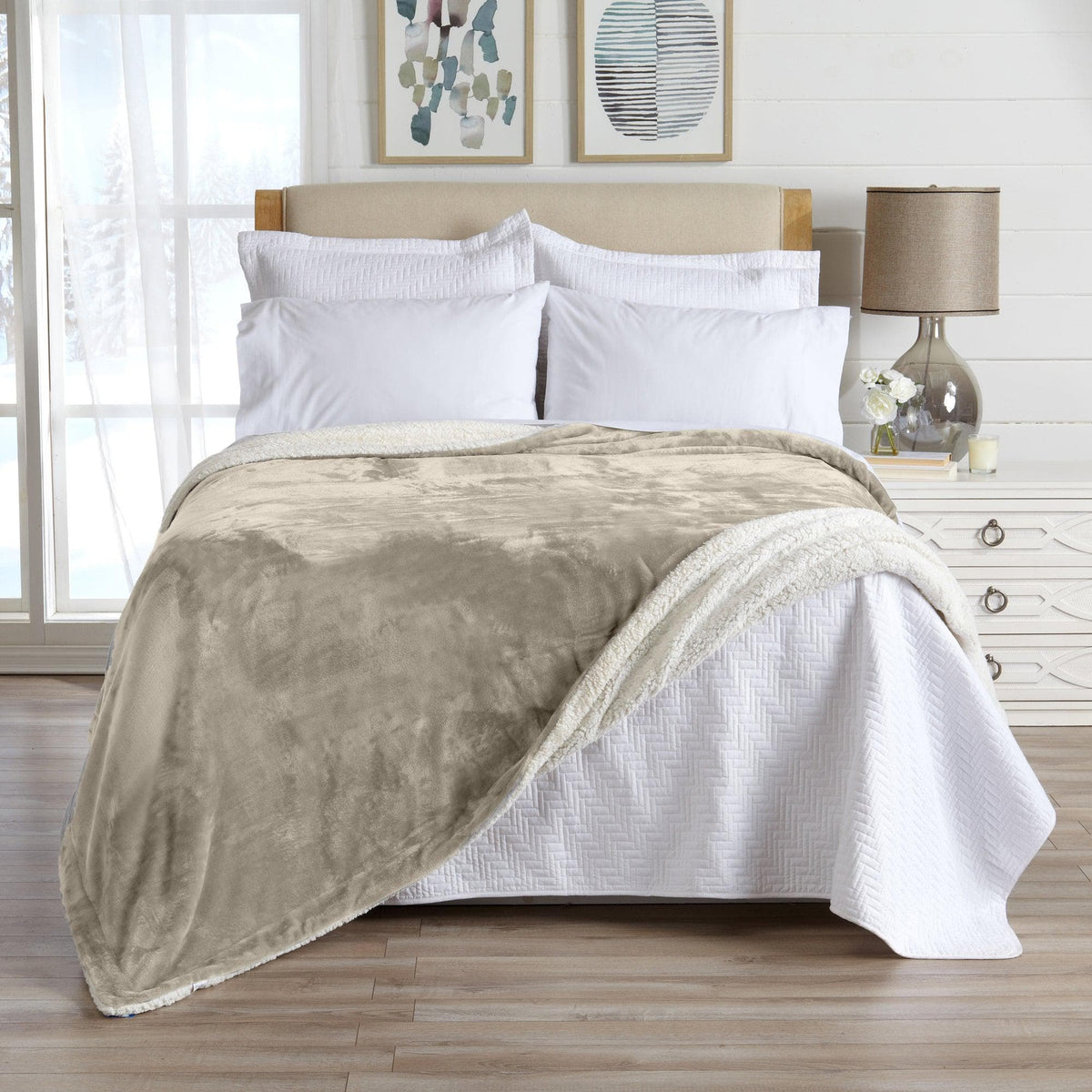 Kinsley Velvet Plush + Sherpa Reversible Blanket