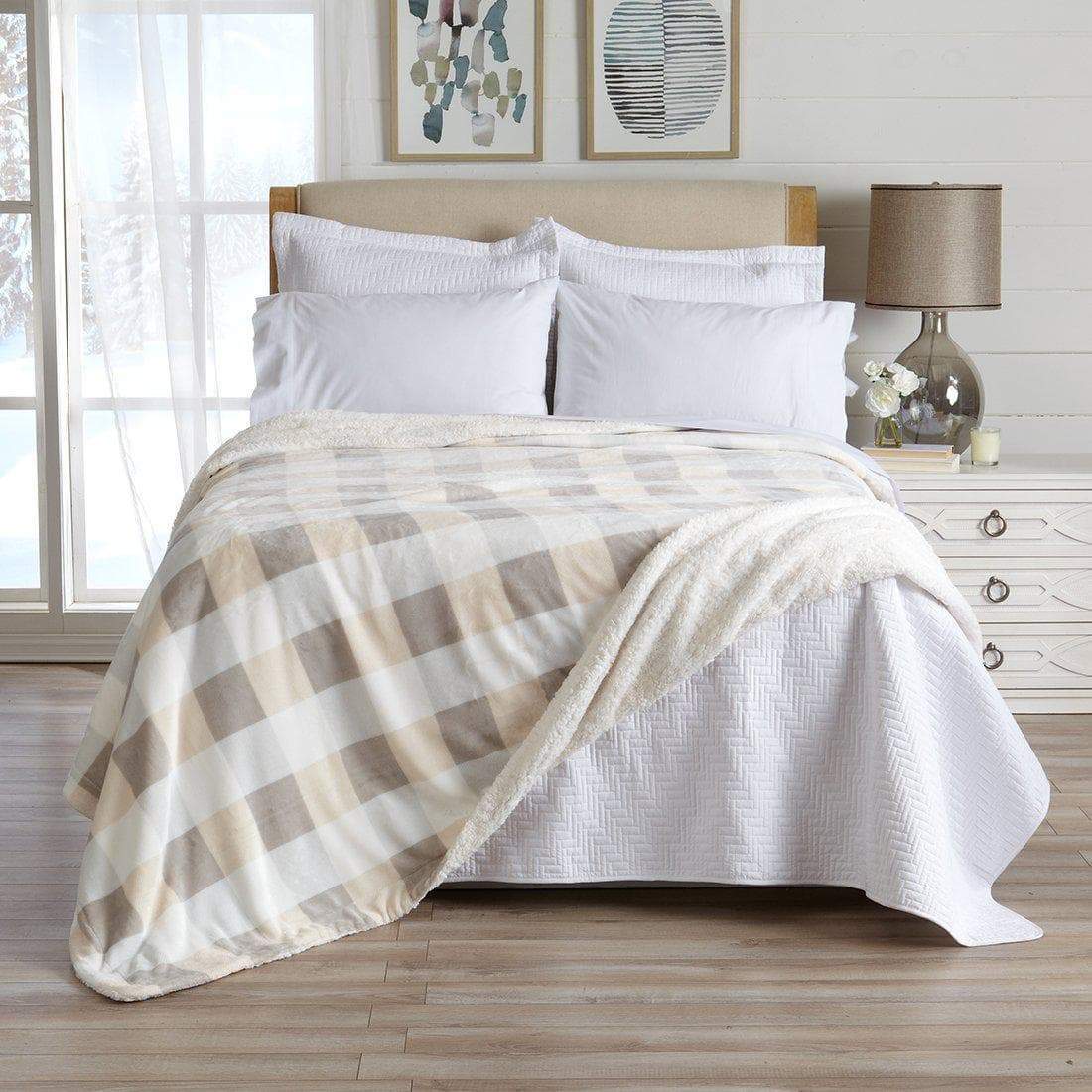 Kinsley Velvet Plush + Sherpa Reversible Blanket