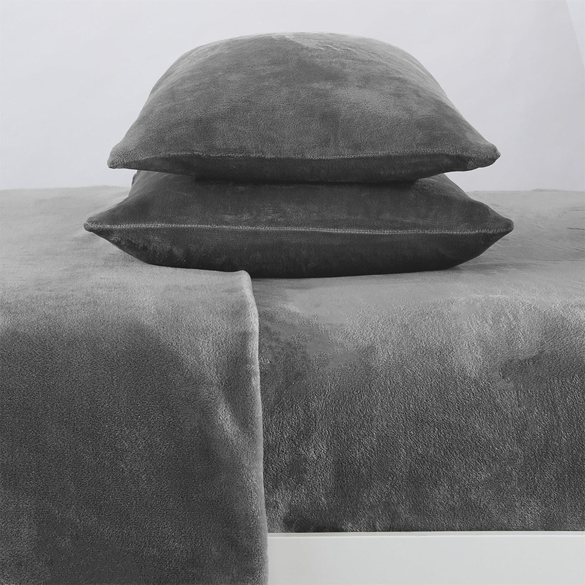 Velvet Luxe Solid Plush Sheet Set