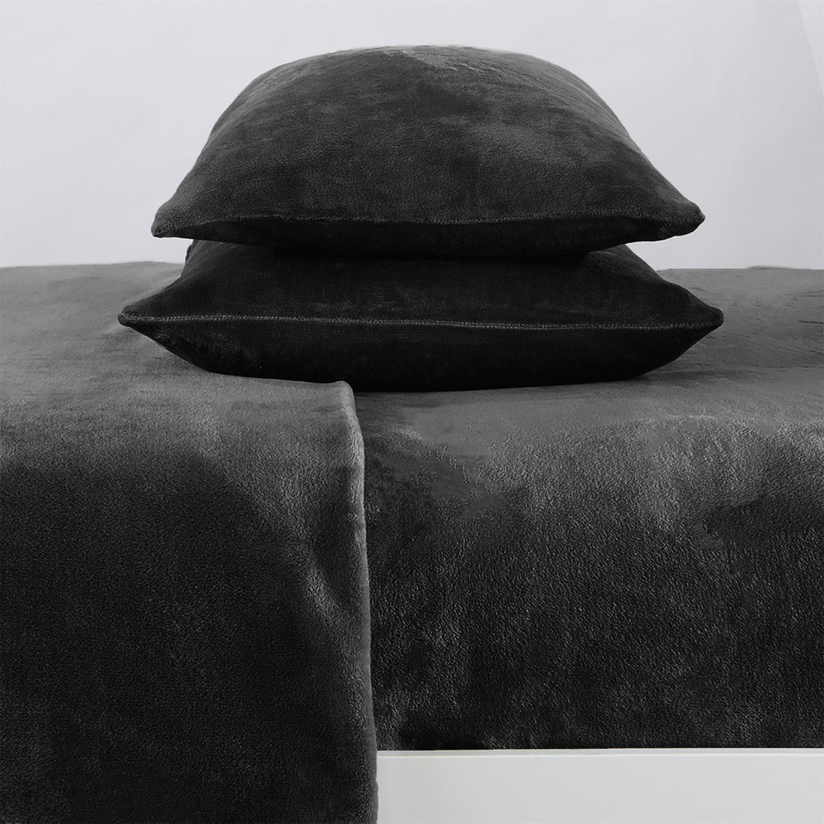 Velvet Luxe Solid Plush Sheet Set