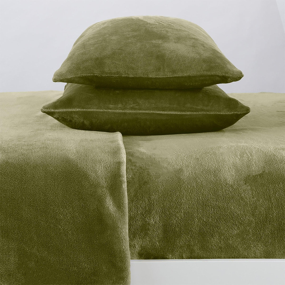 Velvet Luxe Solid Plush Sheet Set